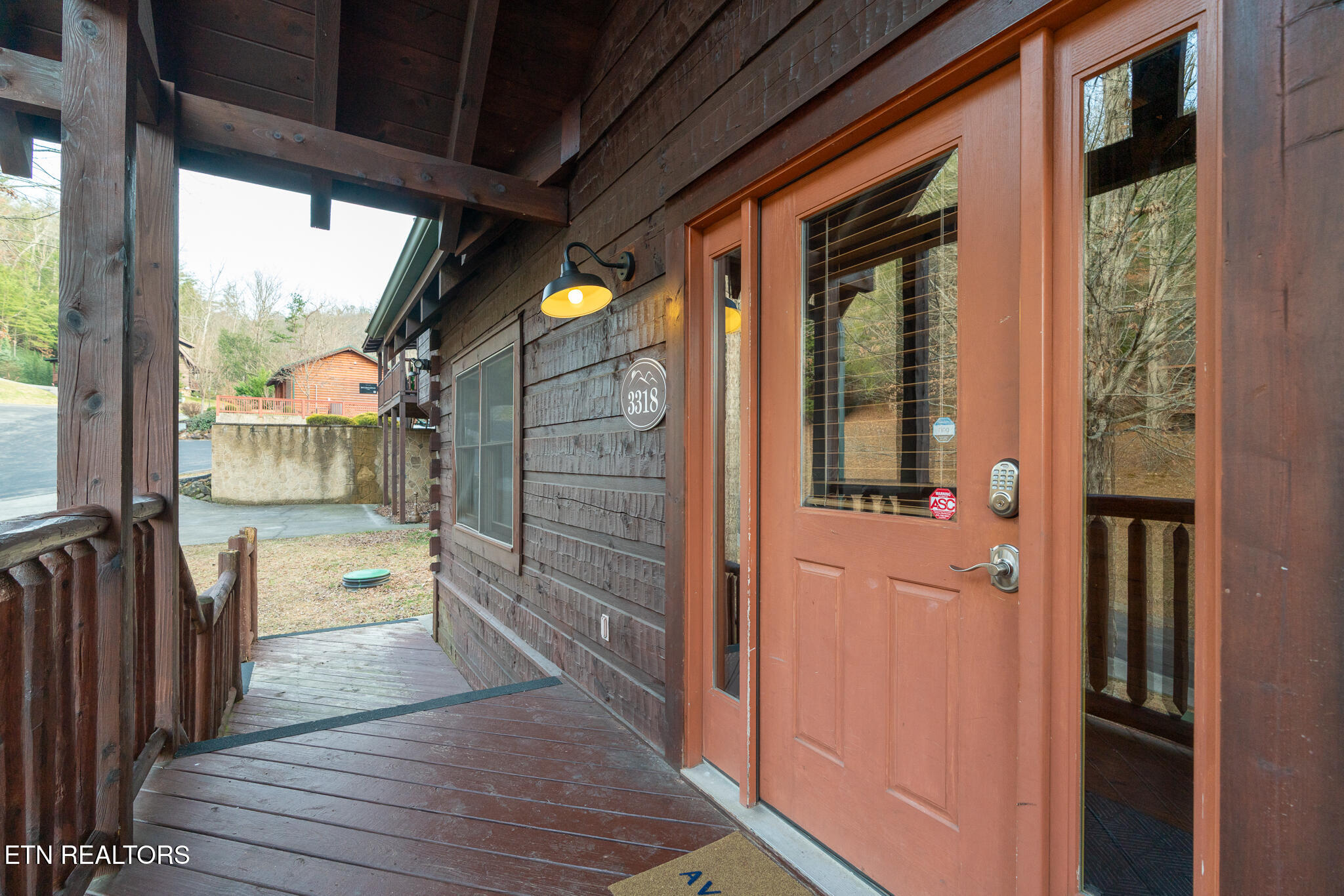 3318 Covered Bridge Way Sevierville TN 37862