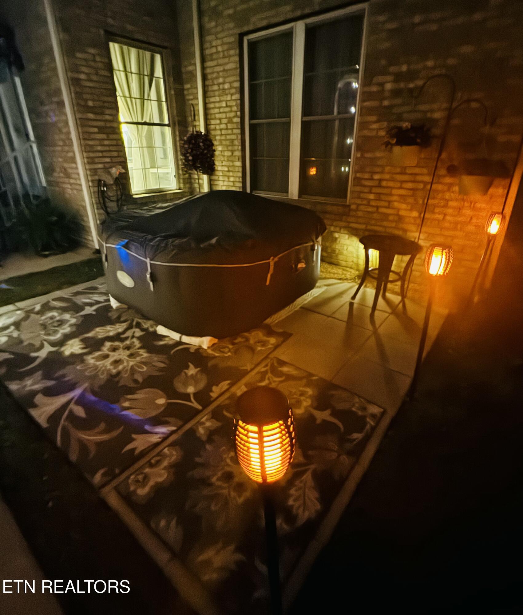 176 Mineral Springs Lane Jacksboro TN 37757