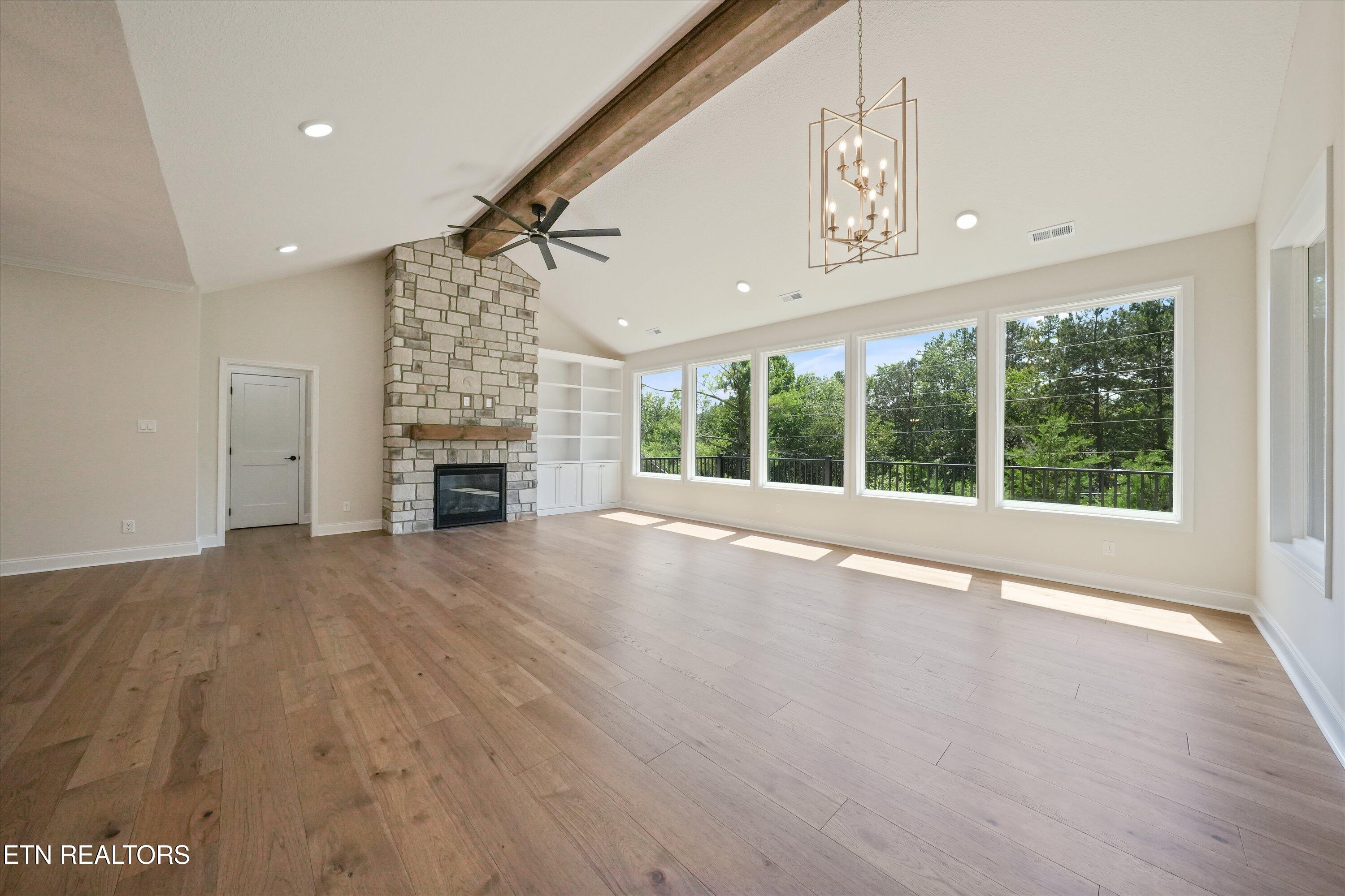 109 Chahyga Way Loudon TN 37774