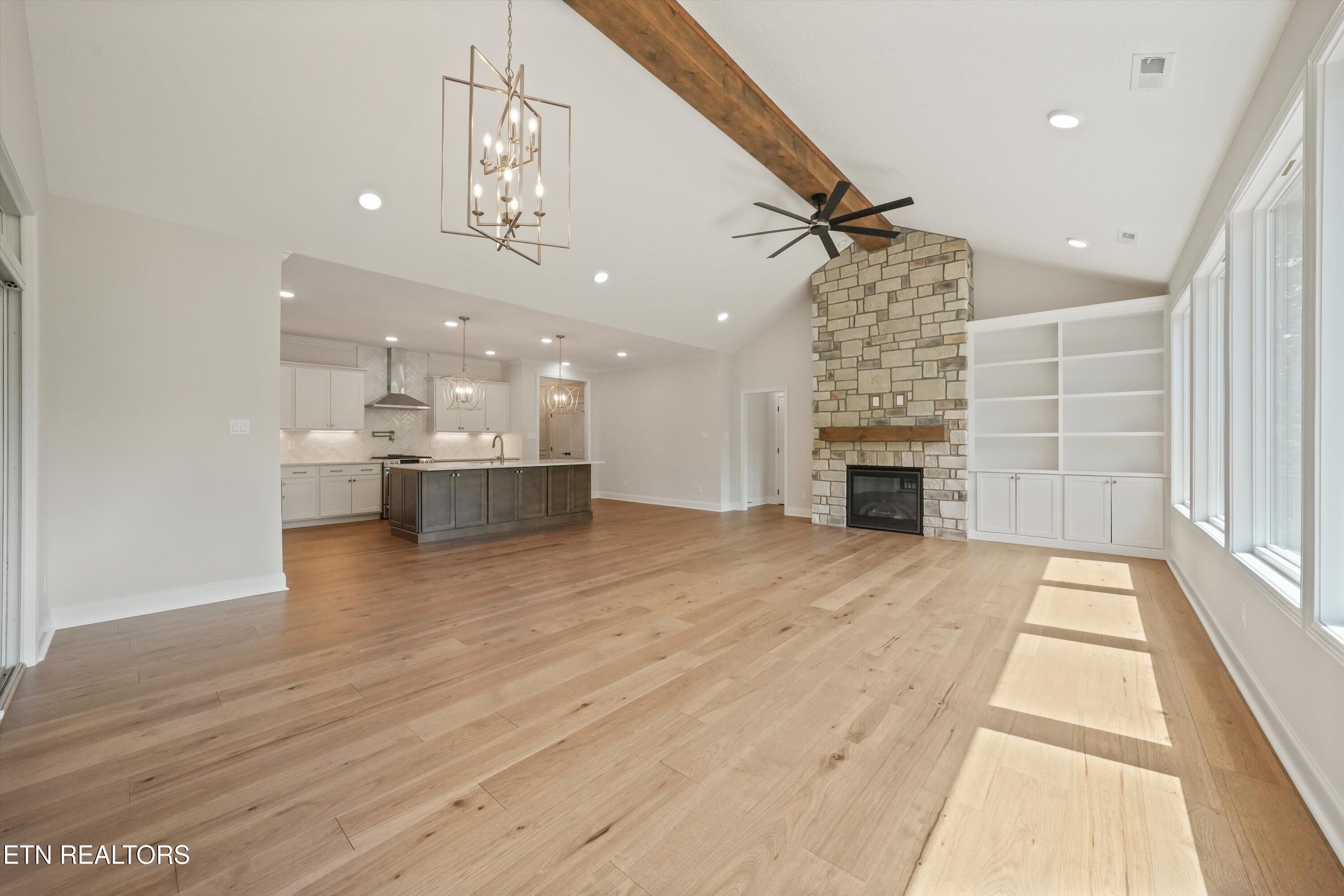 109 Chahyga Way Loudon TN 37774