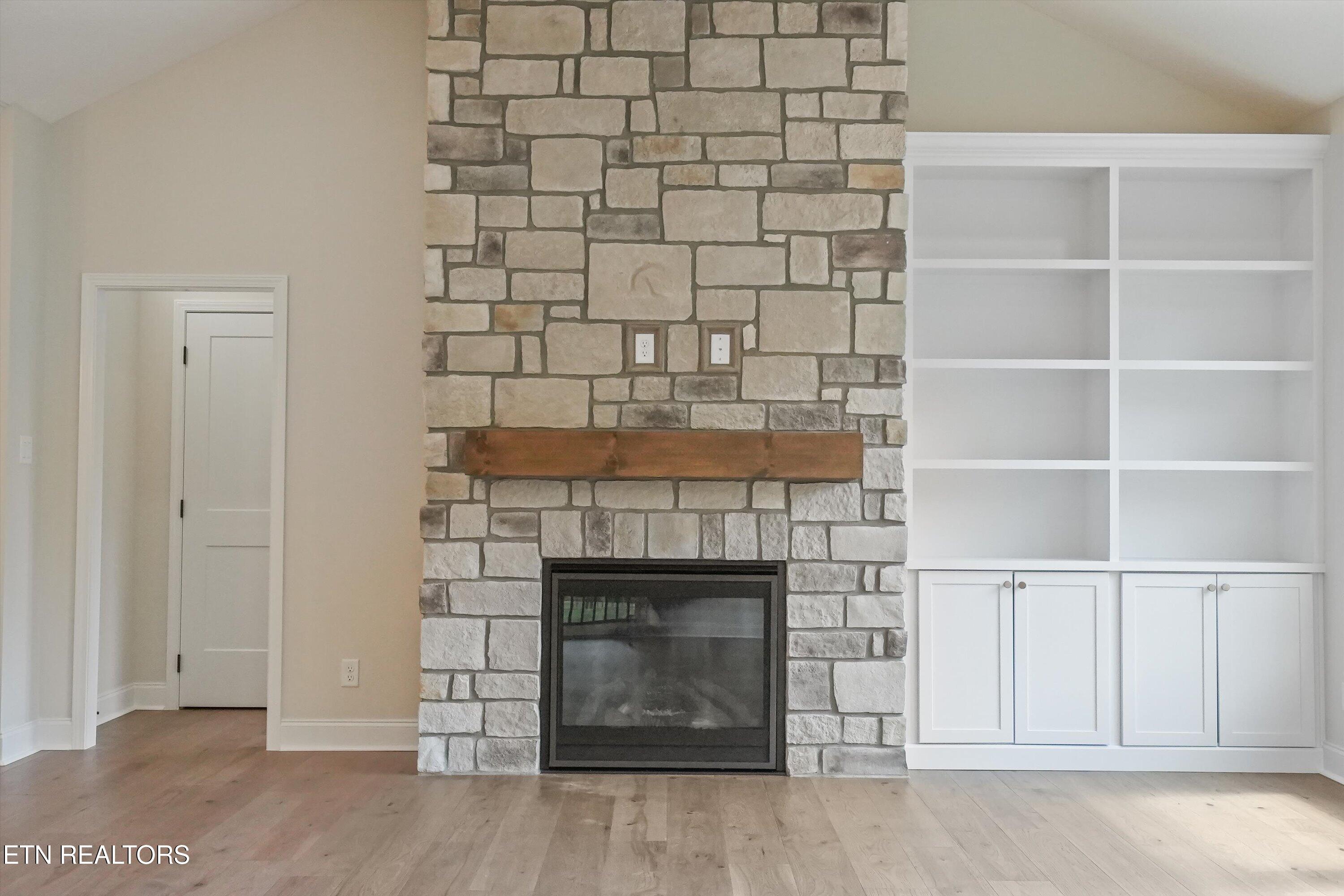 109 Chahyga Way Loudon TN 37774