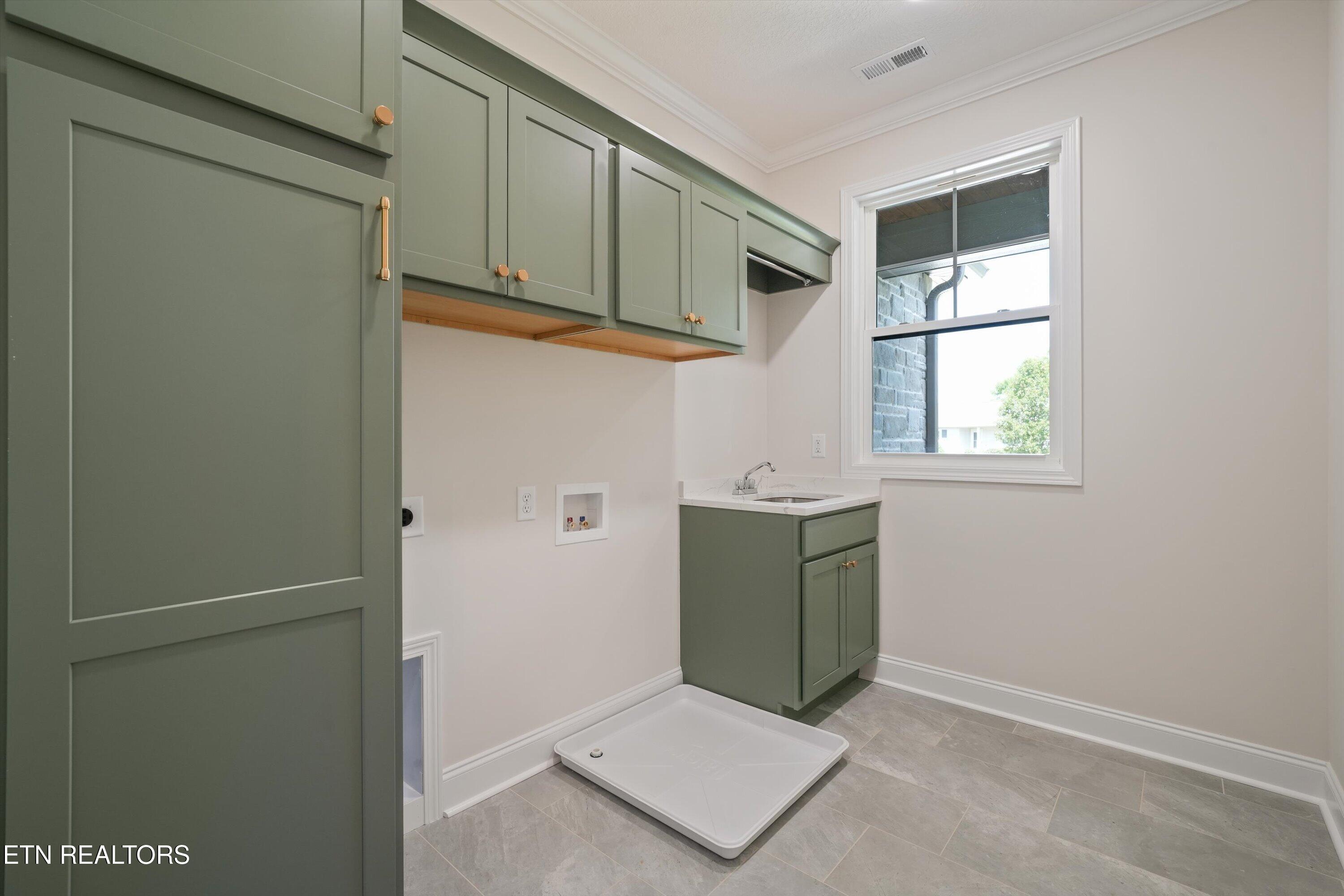 109 Chahyga Way Loudon TN 37774