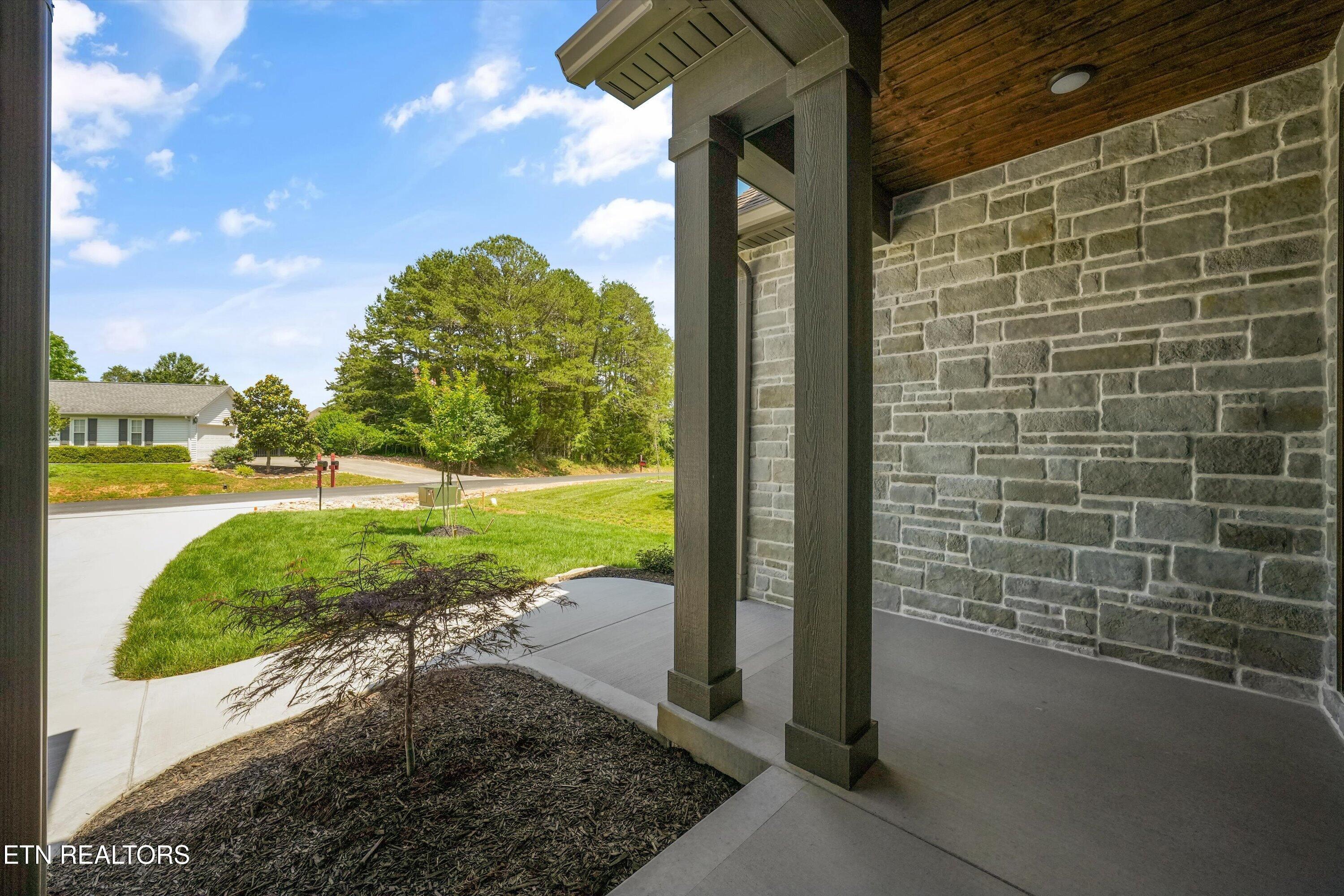 109 Chahyga Way Loudon TN 37774