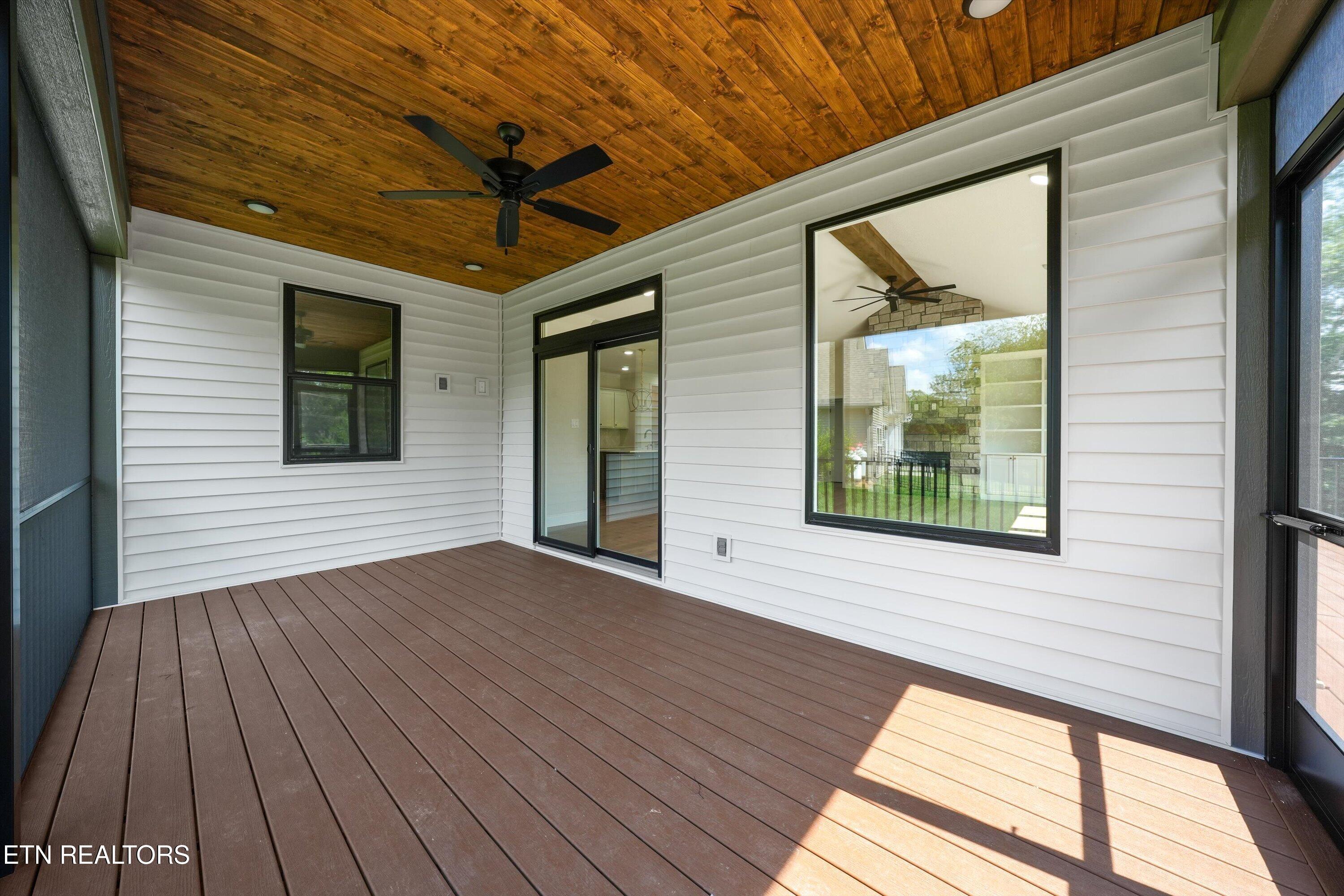 109 Chahyga Way Loudon TN 37774