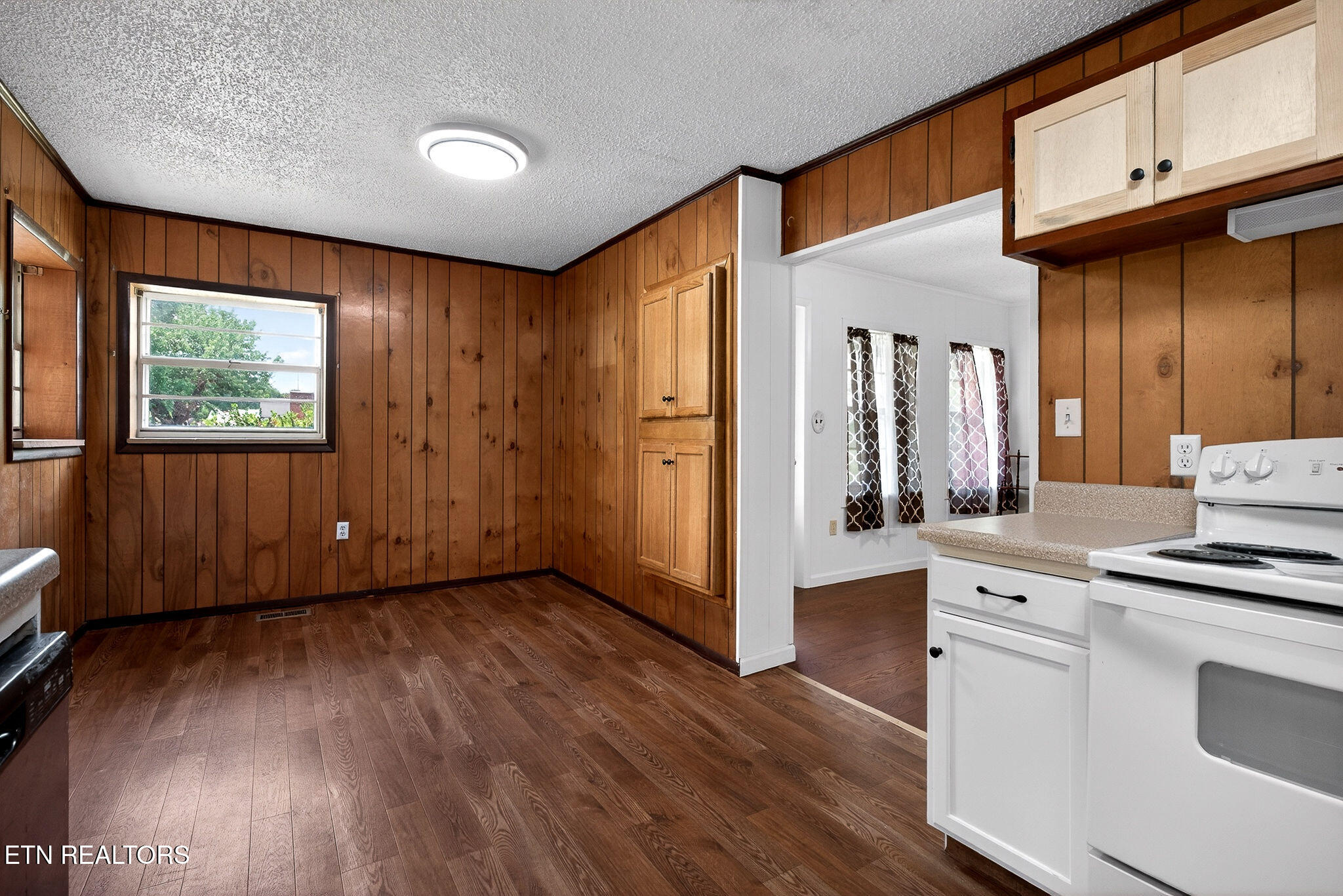 1372 Jamestown Highway Livingston TN 38570