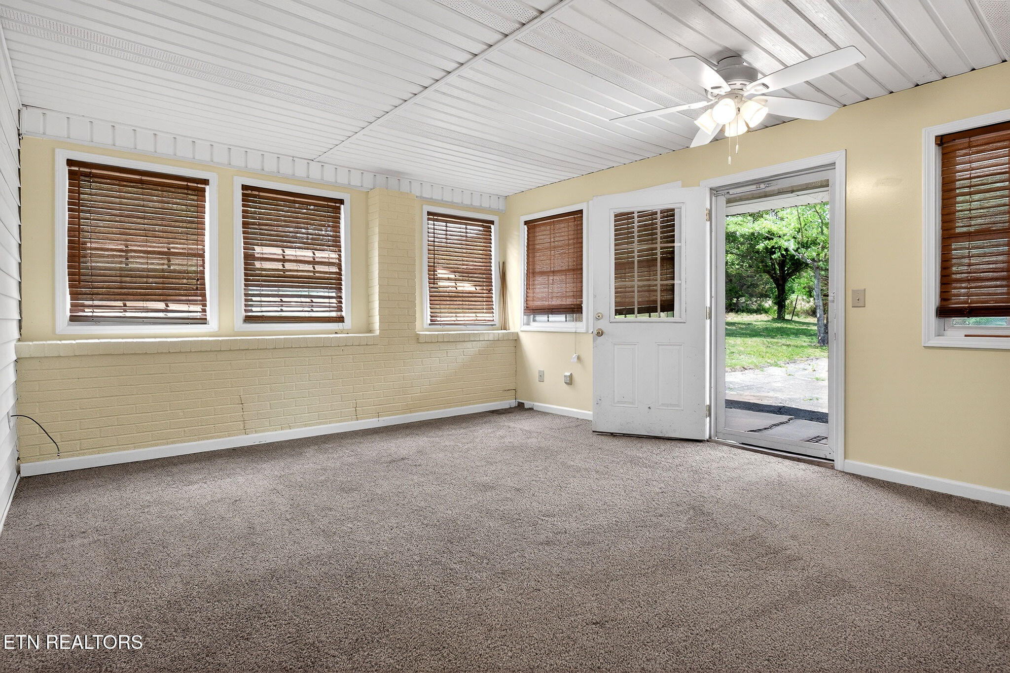 1372 Jamestown Highway Livingston TN 38570