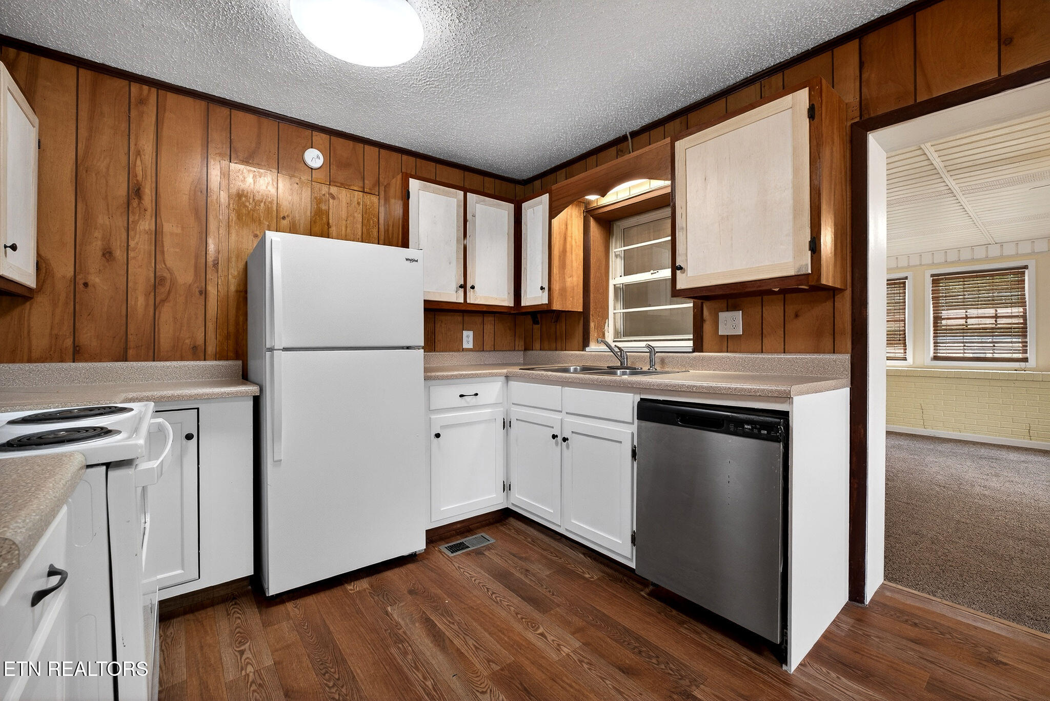 1372 Jamestown Highway Livingston TN 38570