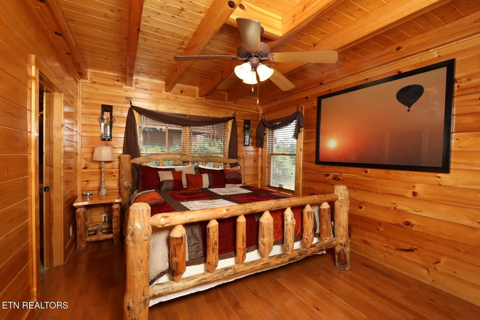 2212 Towering Hemlock Drive Sevierville TN 37876