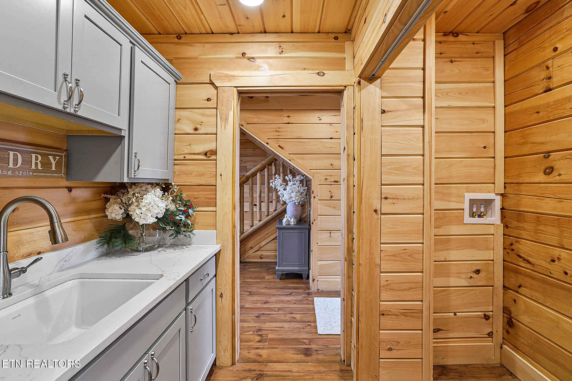 1144 Sanctuary Shores Way Sevierville TN 37876