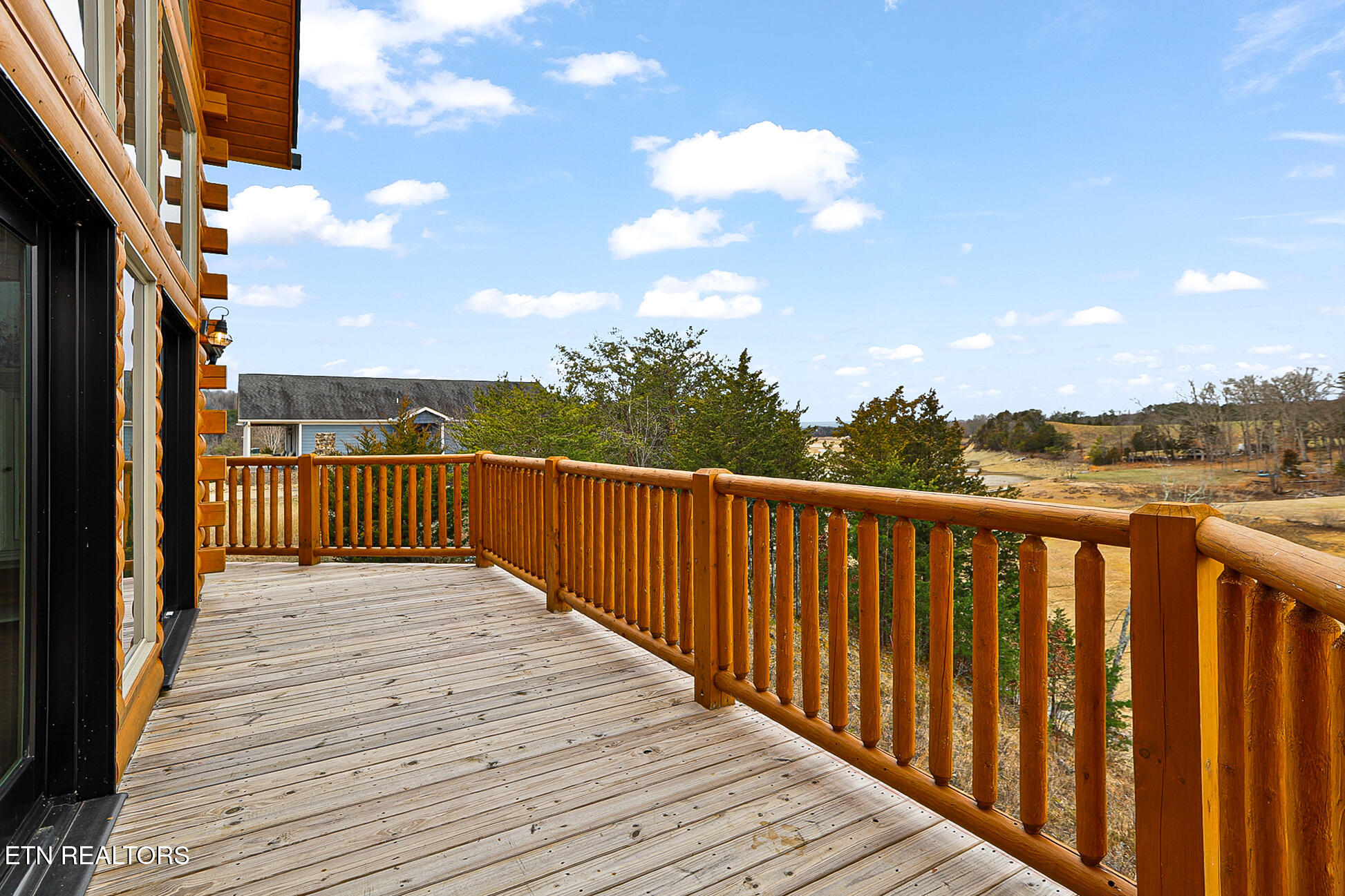 1144 Sanctuary Shores Way Sevierville TN 37876