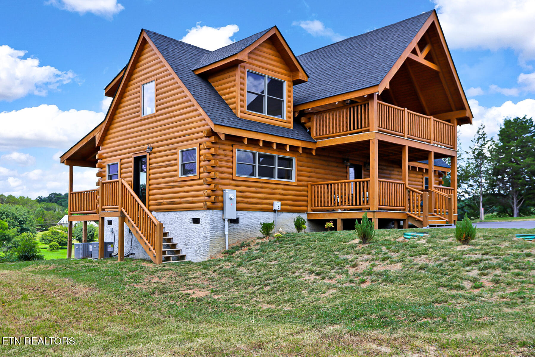 1144 Sanctuary Shores Way Sevierville TN 37876