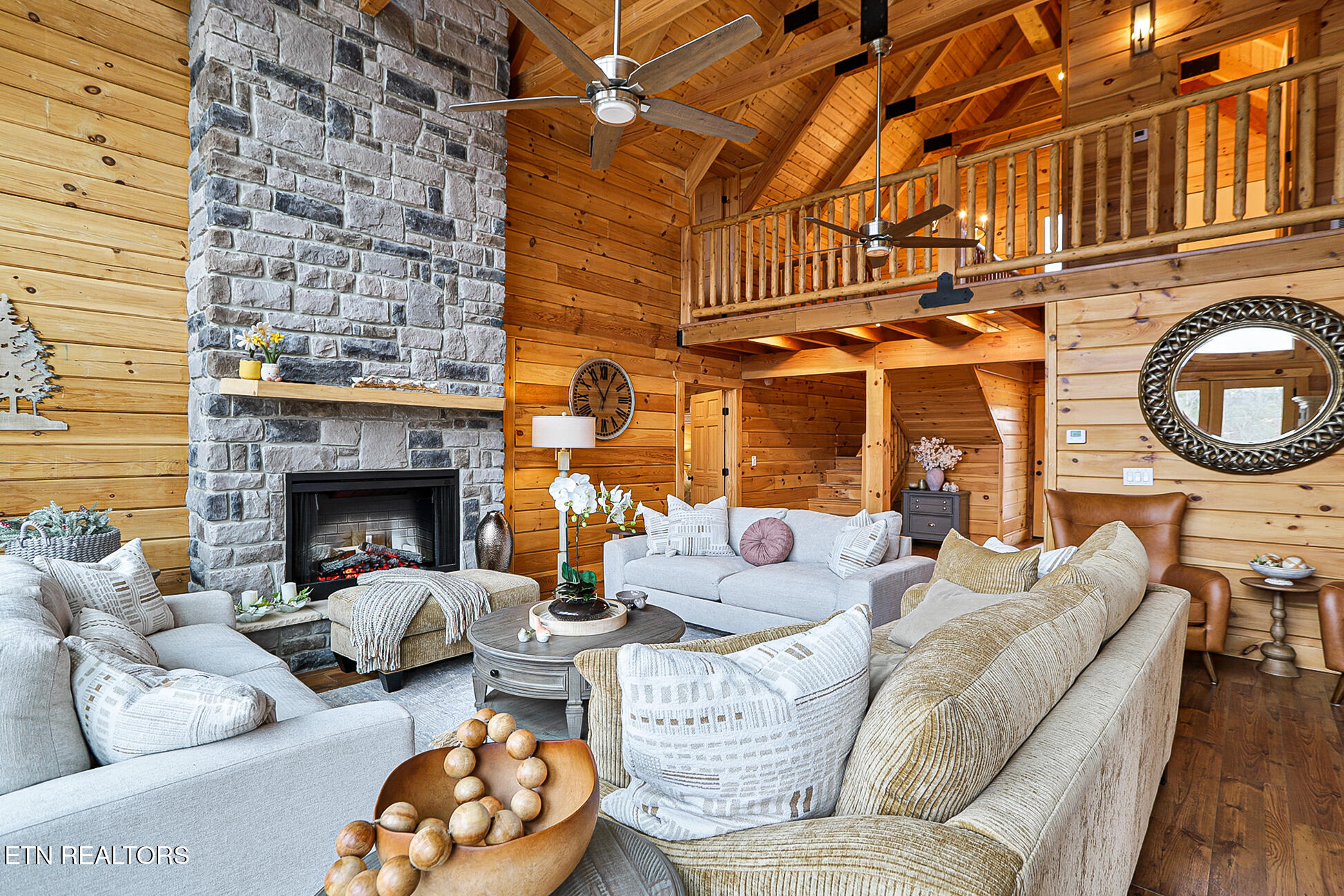 1144 Sanctuary Shores Way Sevierville TN 37876
