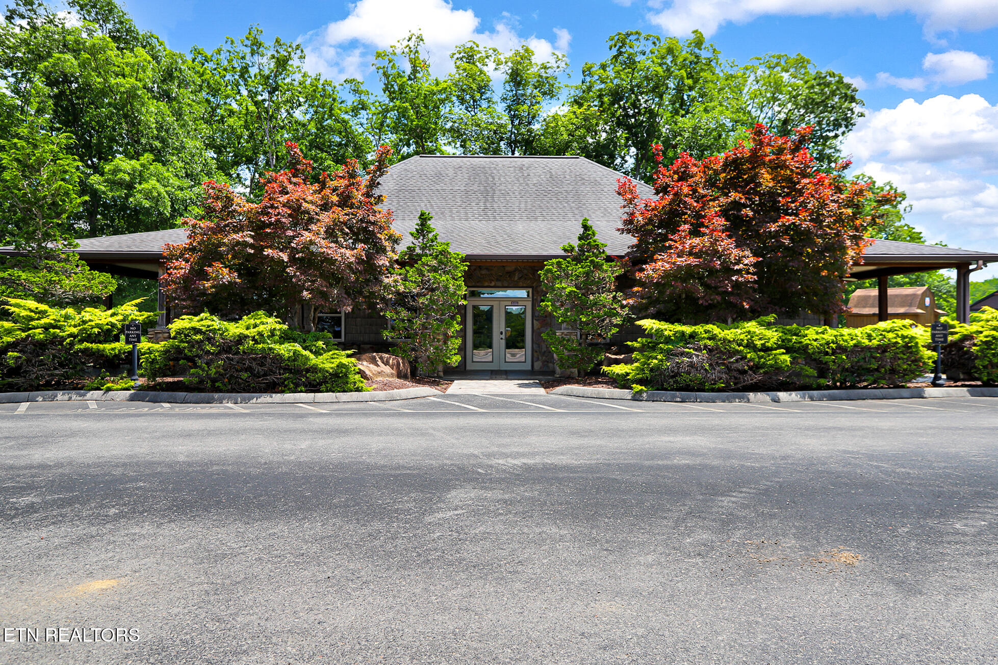 1144 Sanctuary Shores Way Sevierville TN 37876