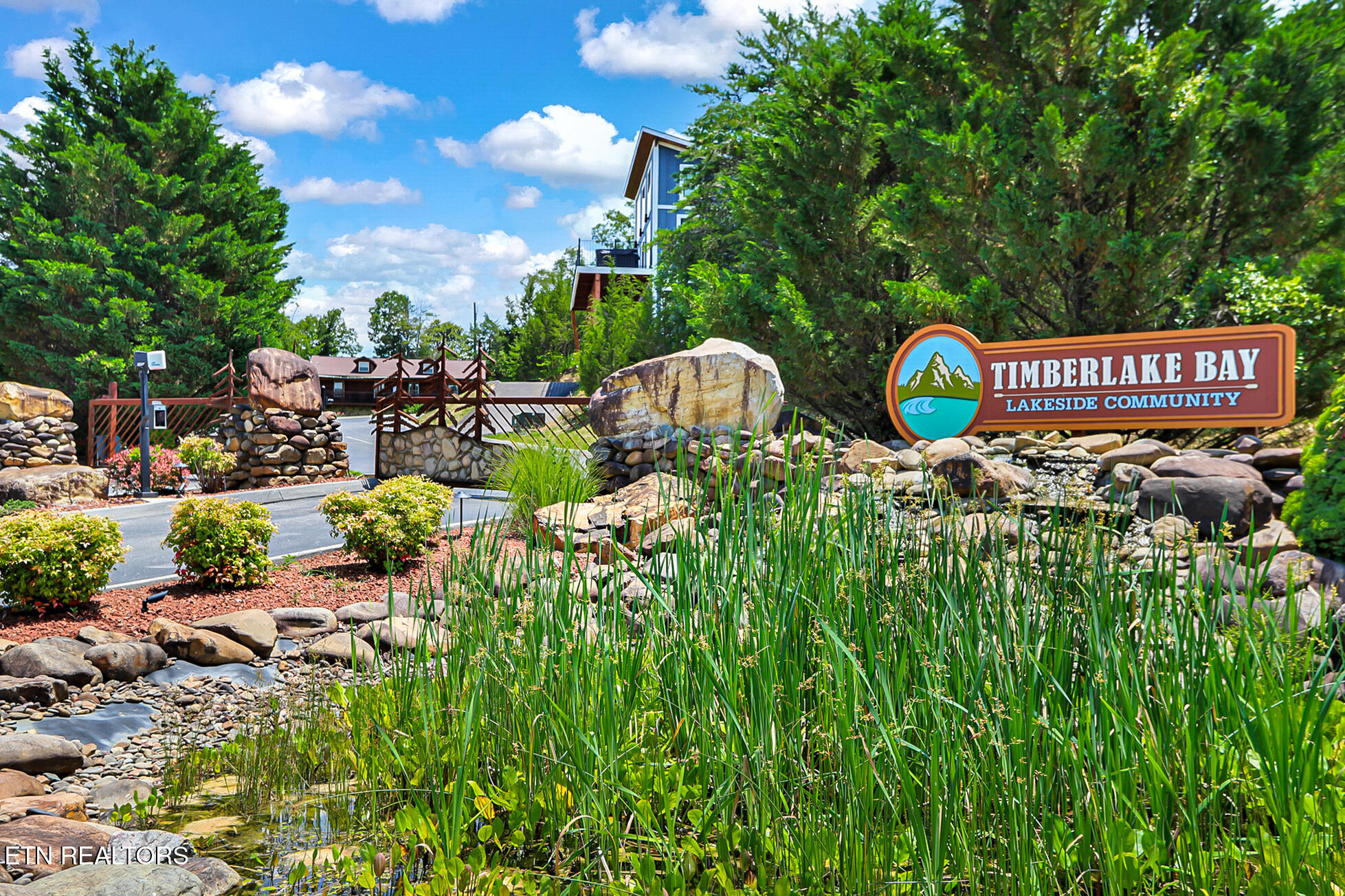 1144 Sanctuary Shores Way Sevierville TN 37876