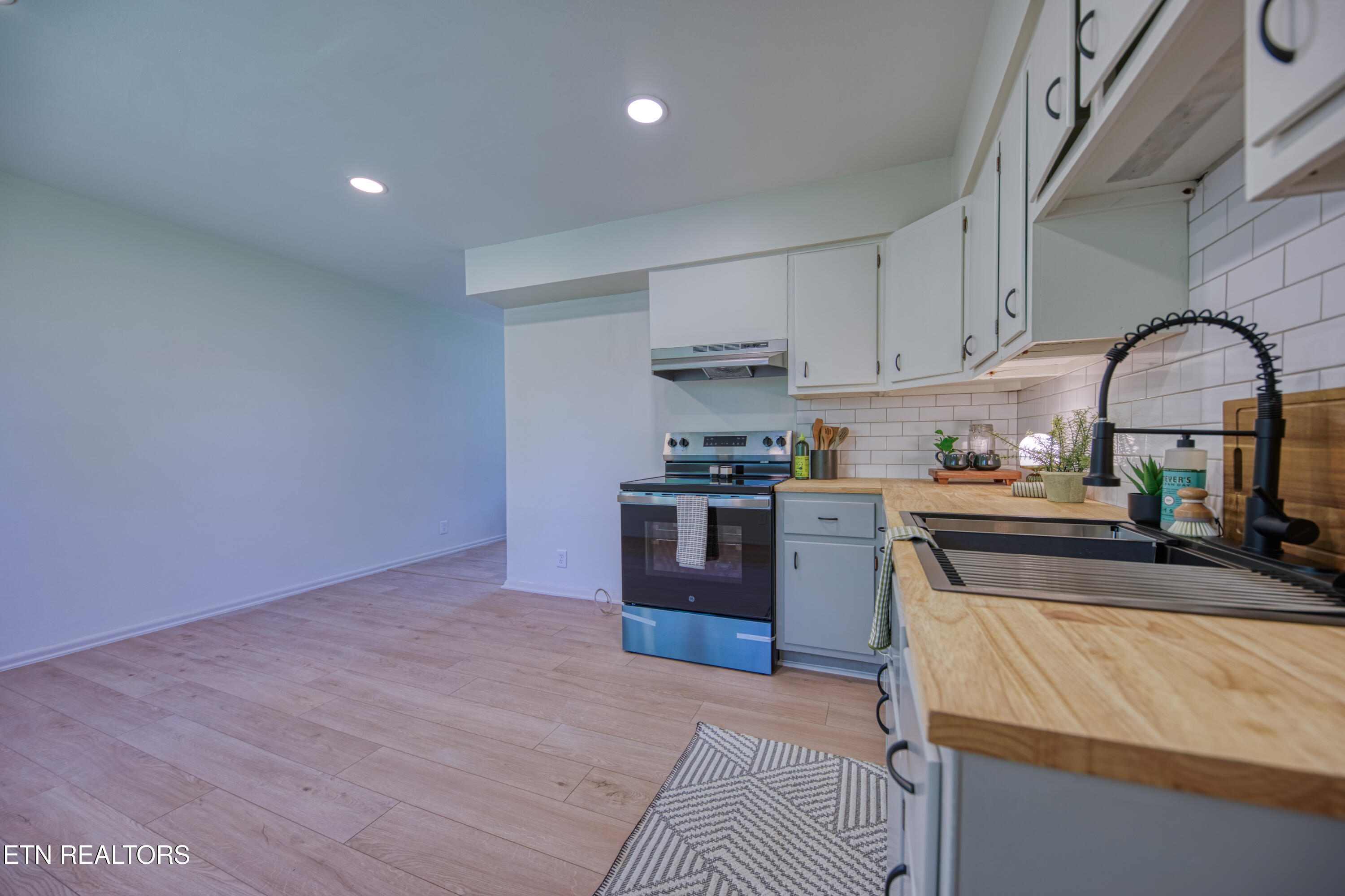 7015 Bert Newman Lane Knoxville TN 37931