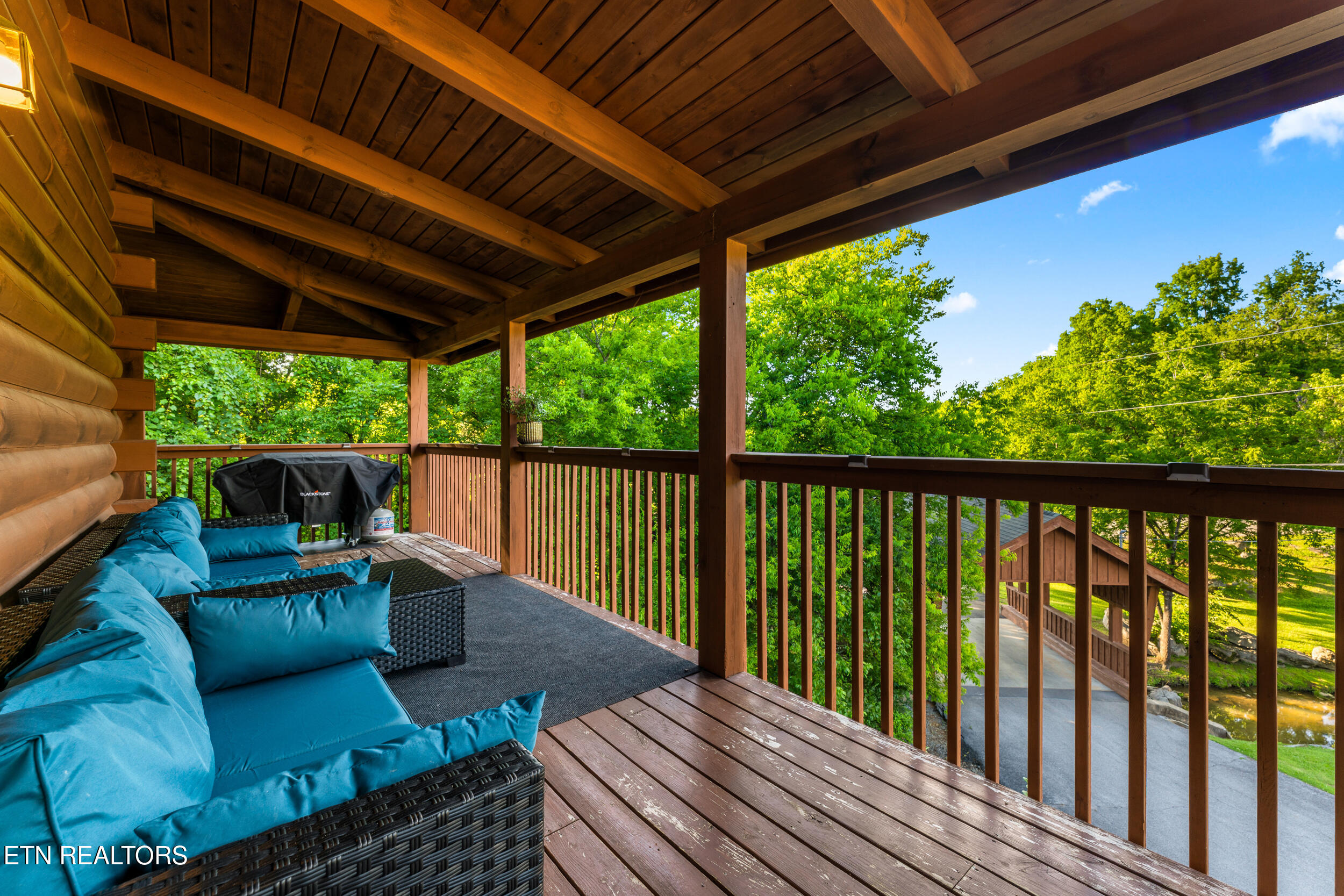 1810 Trout Way Sevierville TN 37862