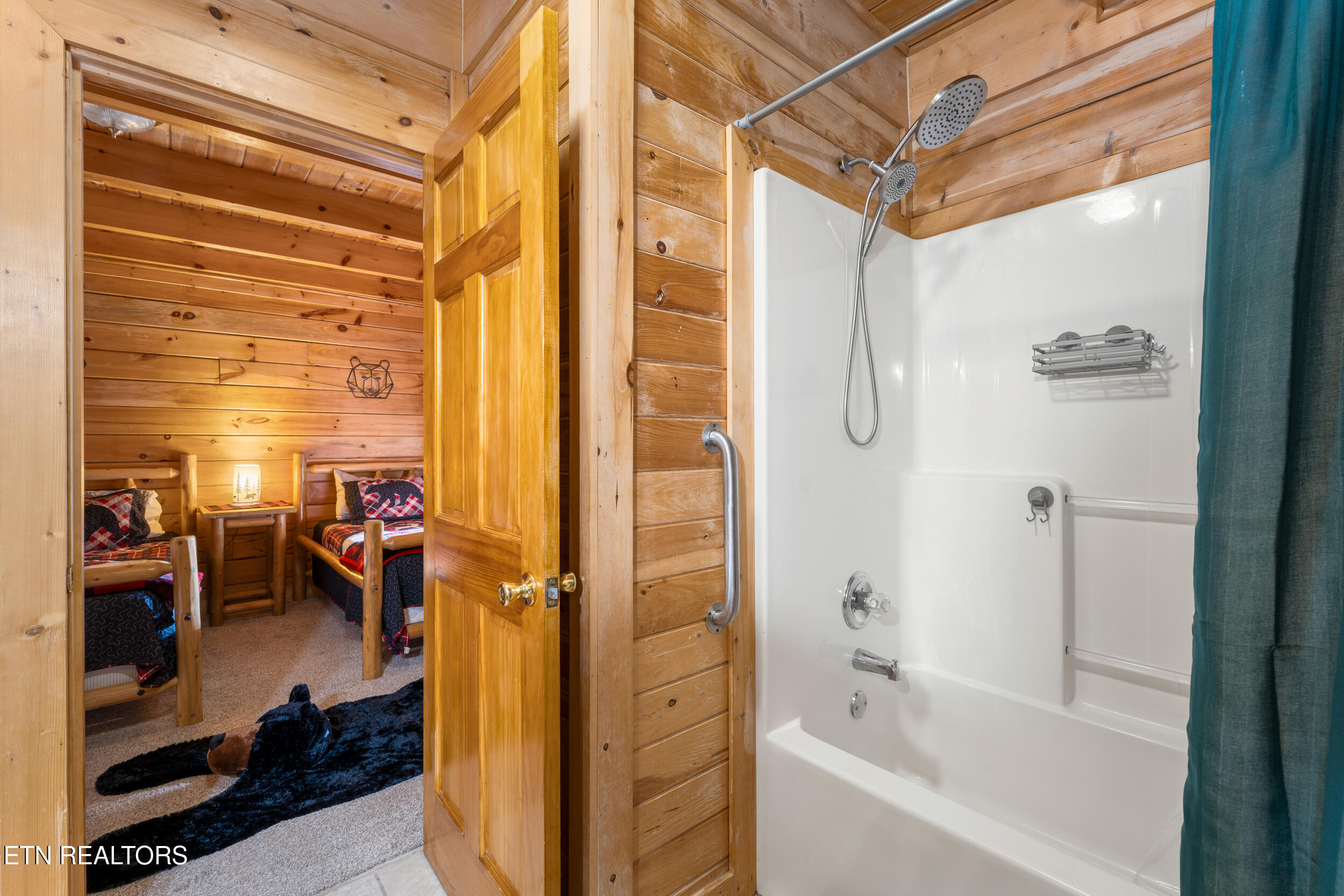 1810 Trout Way Sevierville TN 37862