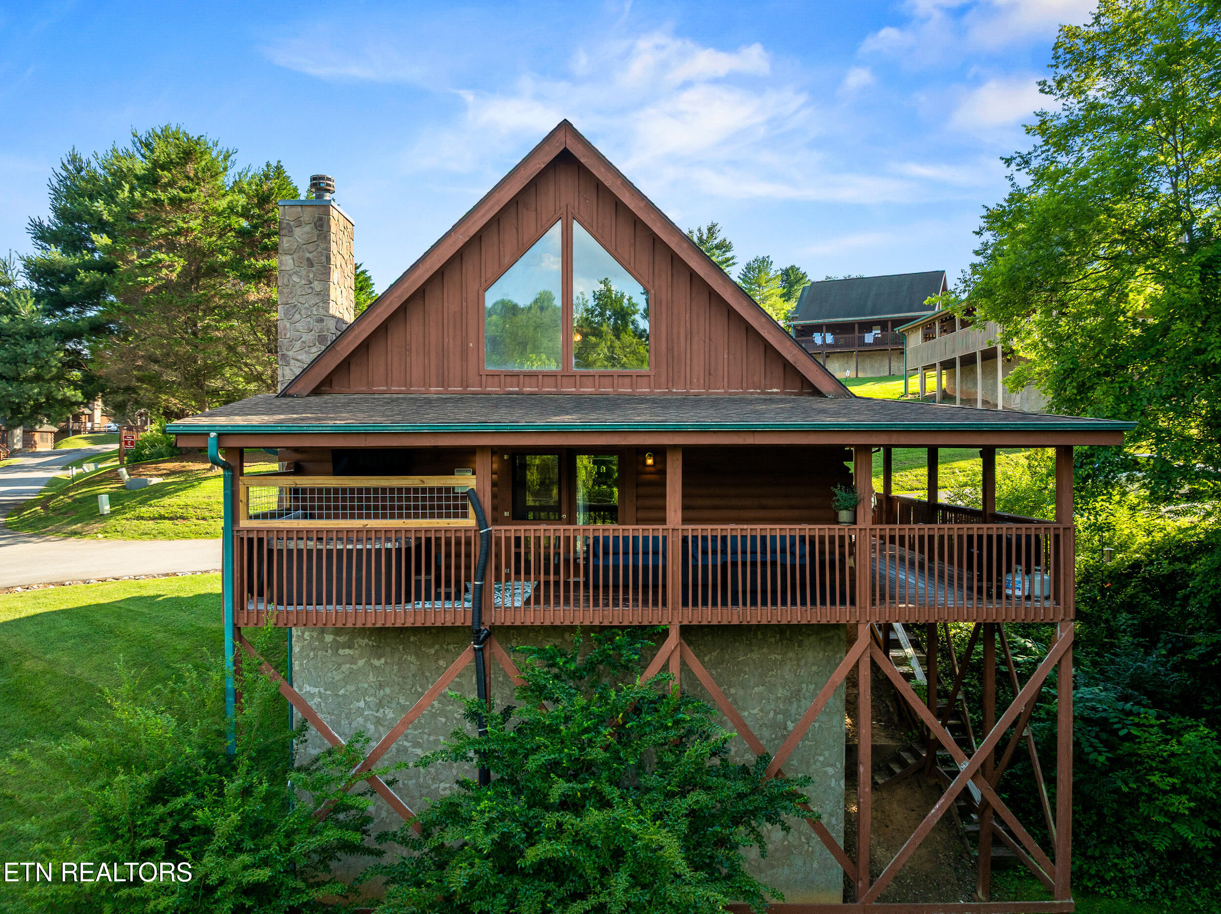 1810 Trout Way Sevierville TN 37862