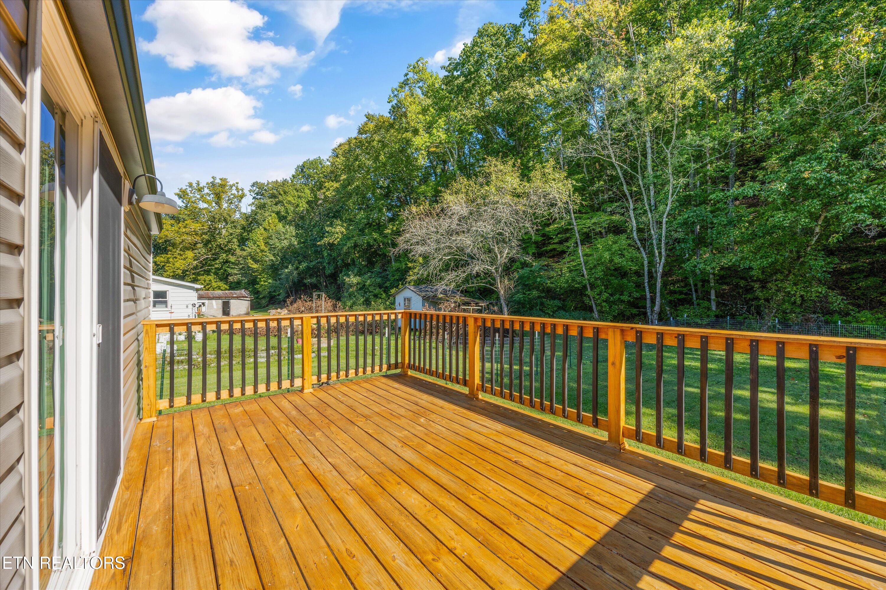 120 Keylon Drive Harriman TN 37748