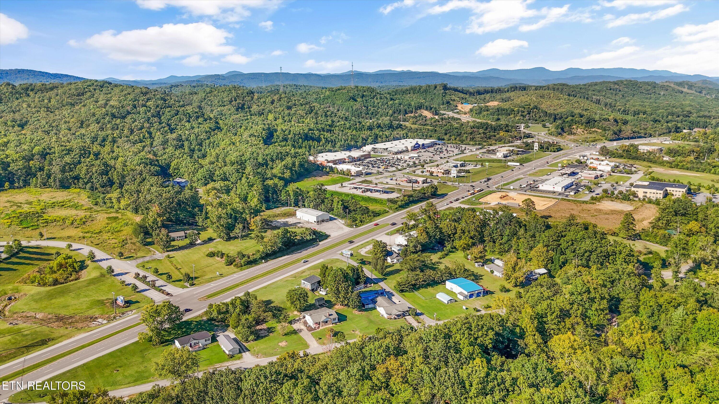 120 Keylon Drive Harriman TN 37748