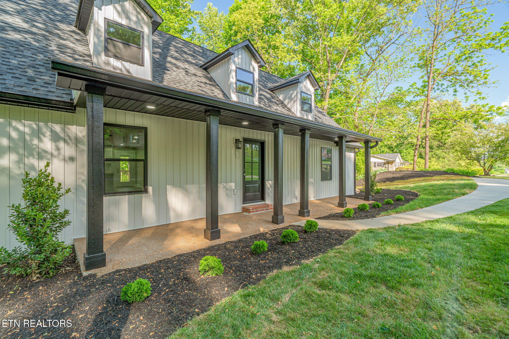 1512 Brentwood Drive Athens TN 37303