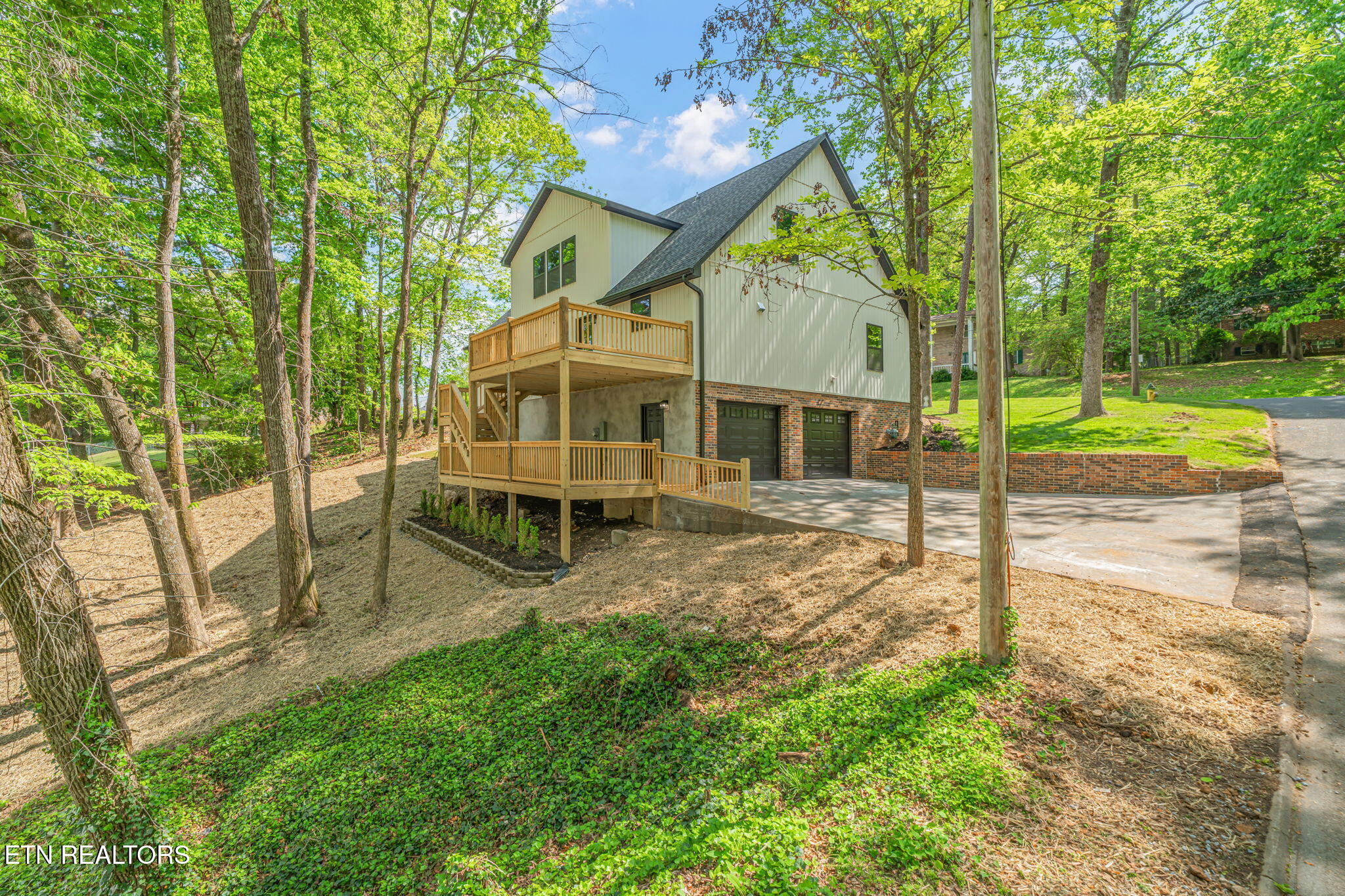 1512 Brentwood Drive Athens TN 37303