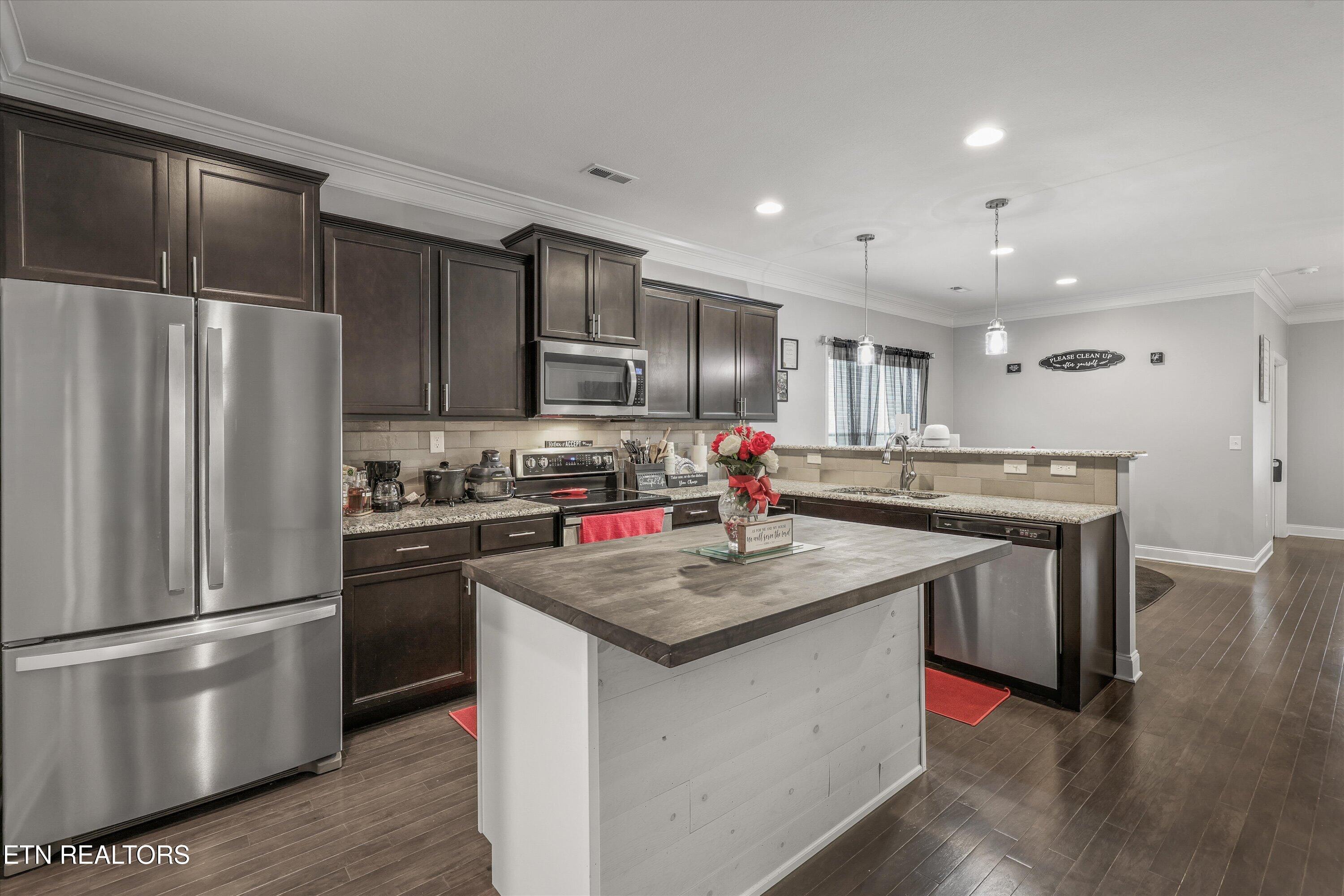 127 W Rarity Ridge Parkway Oak Ridge TN 37830