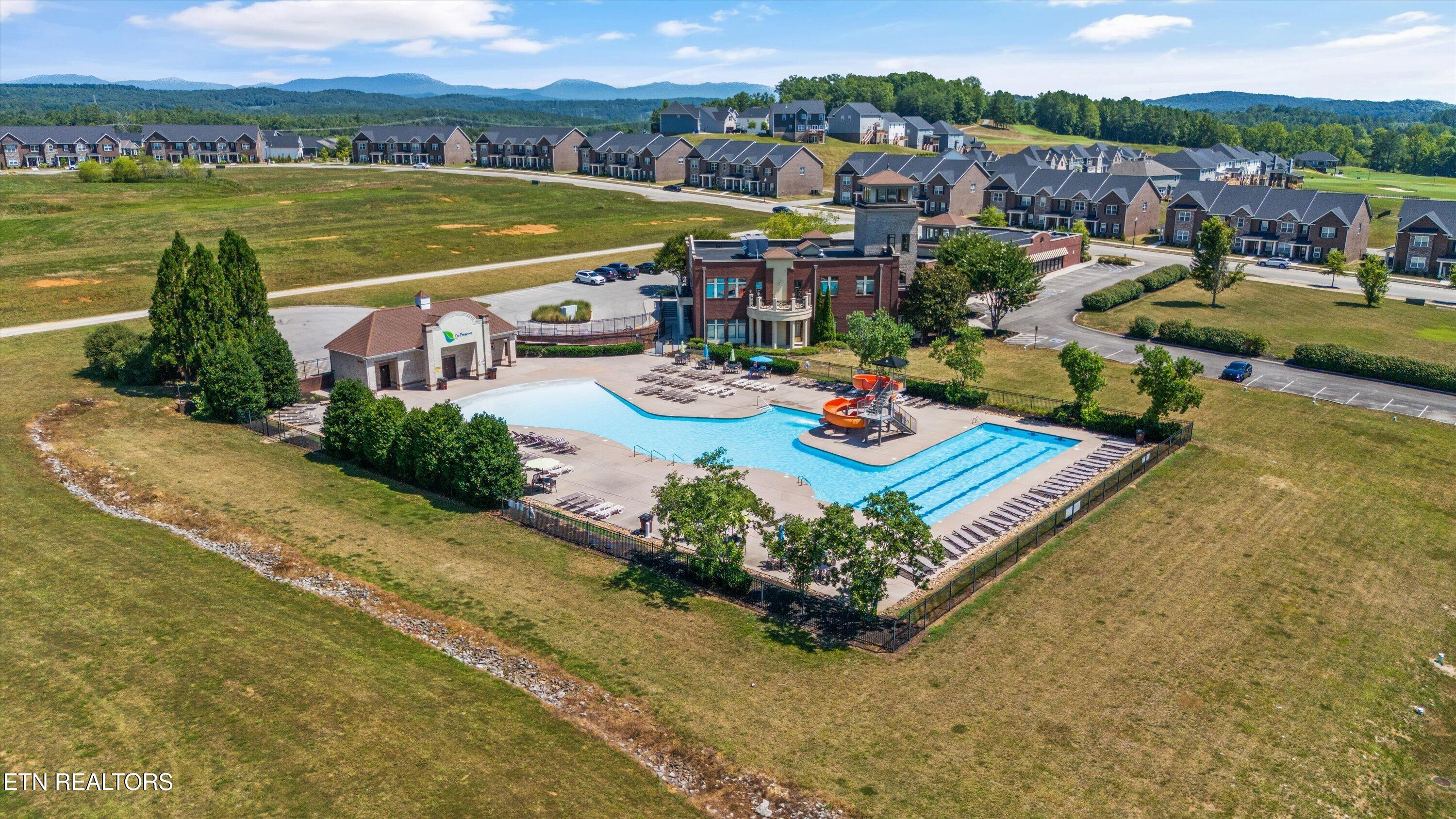 127 W Rarity Ridge Parkway Oak Ridge TN 37830