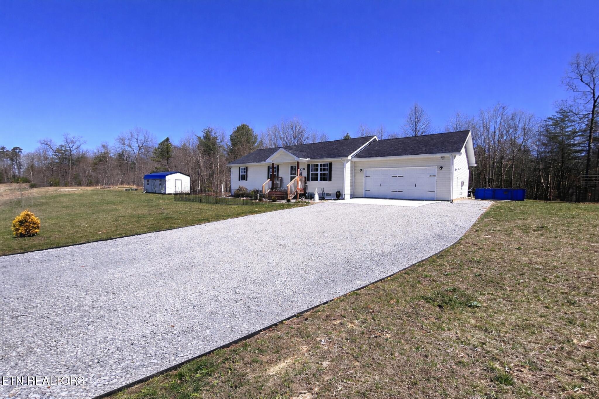 838 Dulog Trail Jamestown TN 38556