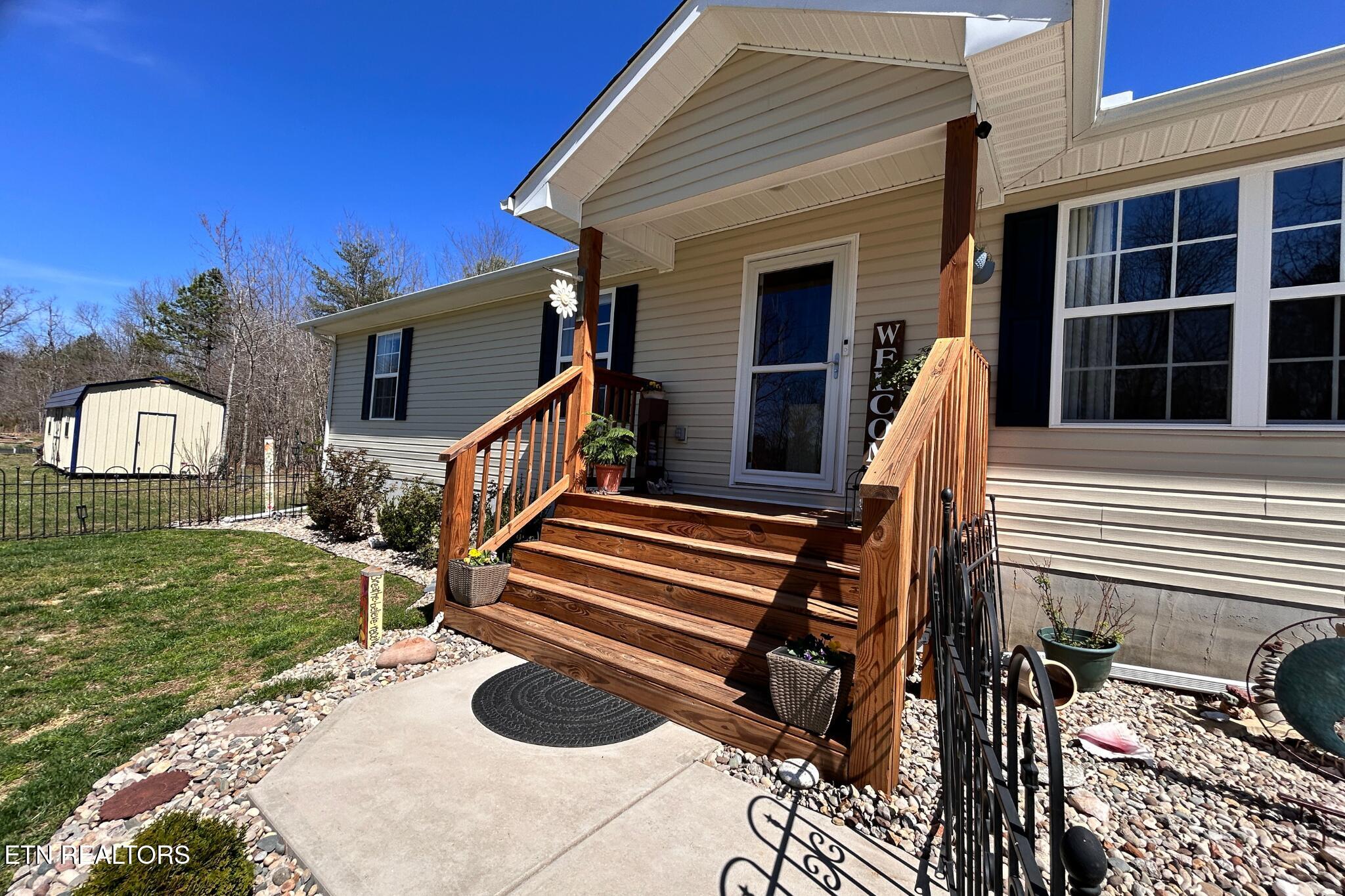 838 Dulog Trail Jamestown TN 38556