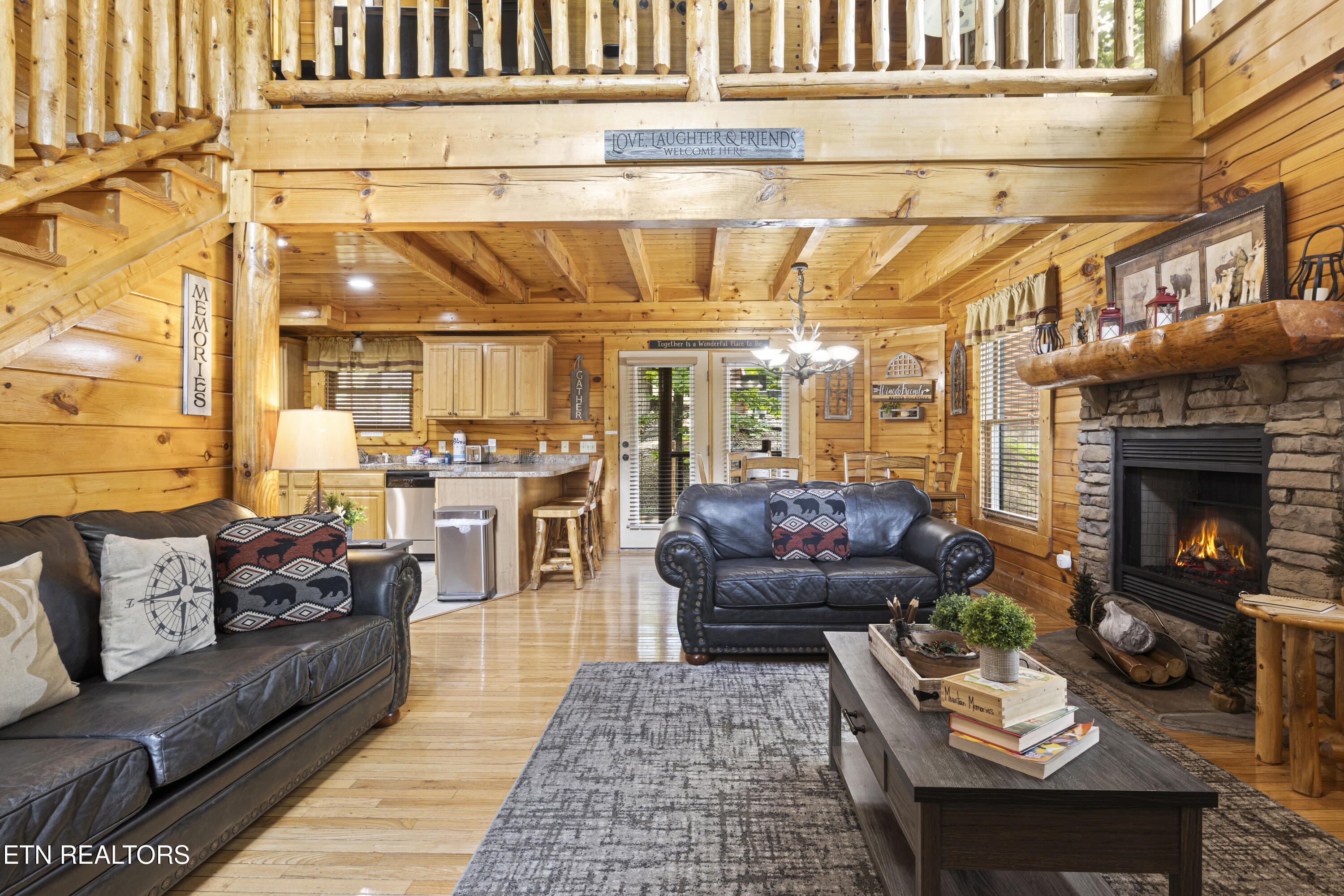 1665 Mountain Lodge Way Pigeon Forge TN 37862