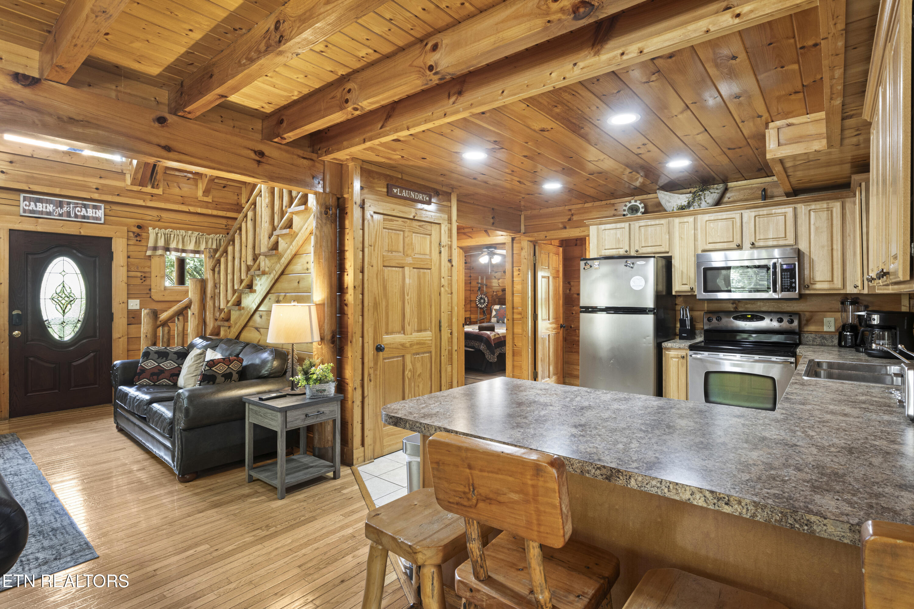 1665 Mountain Lodge Way Pigeon Forge TN 37862