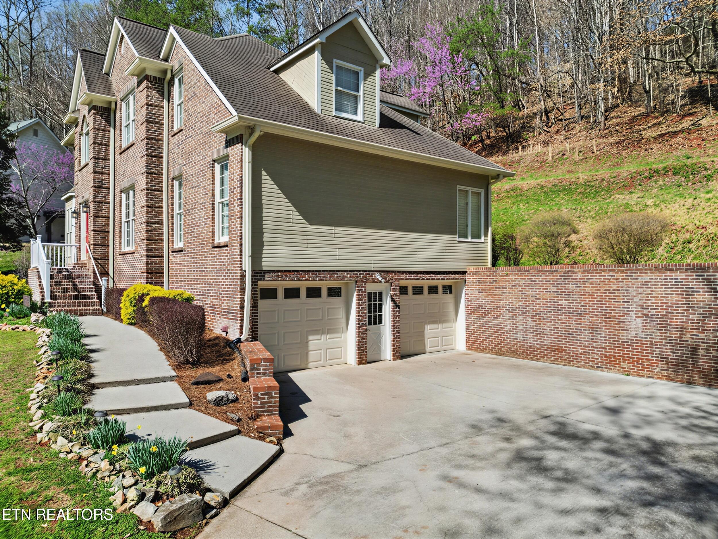2217 Dawns Pass Knoxville TN 37919