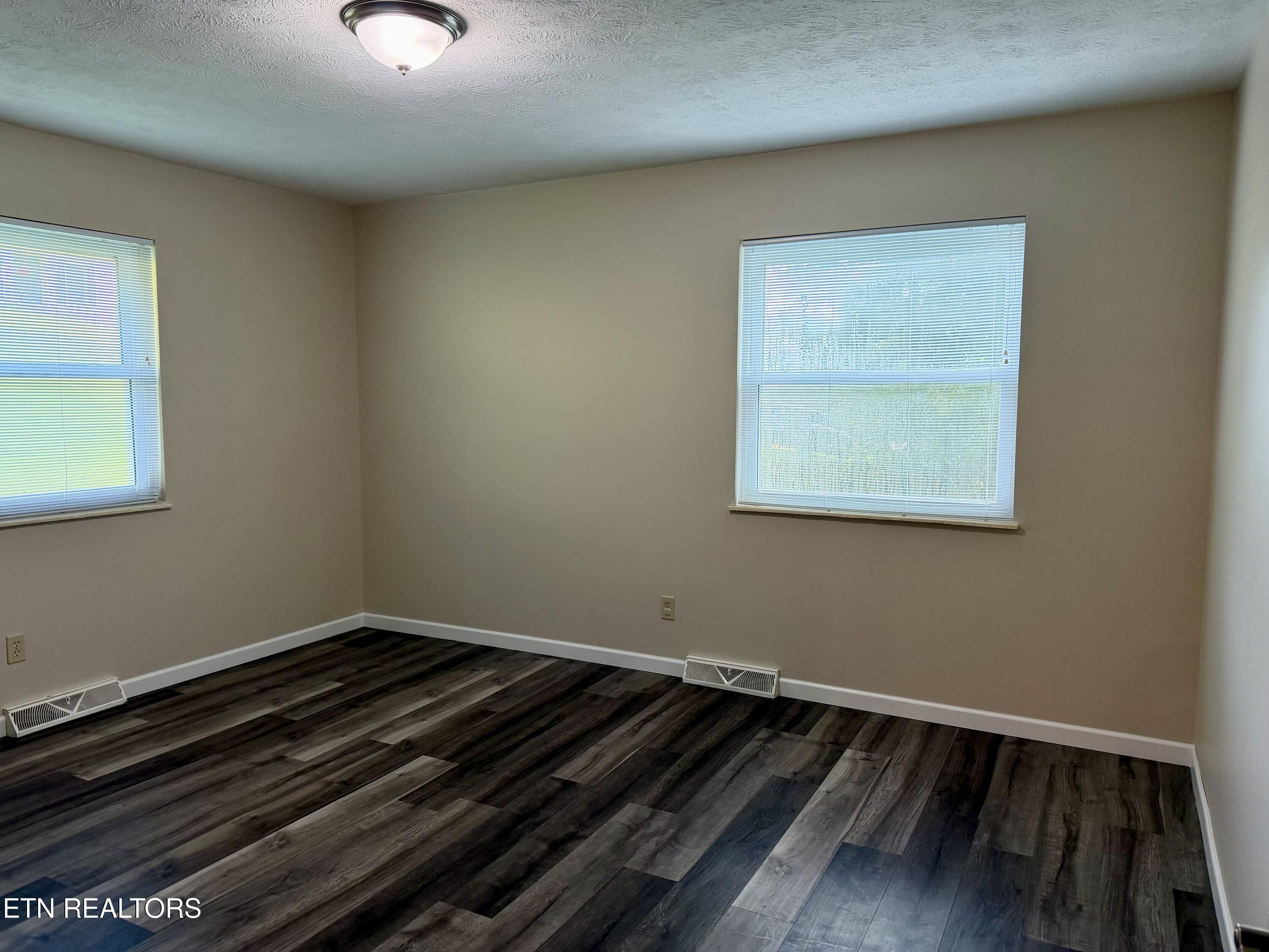 167 Hudson Lane Clinton TN 37716