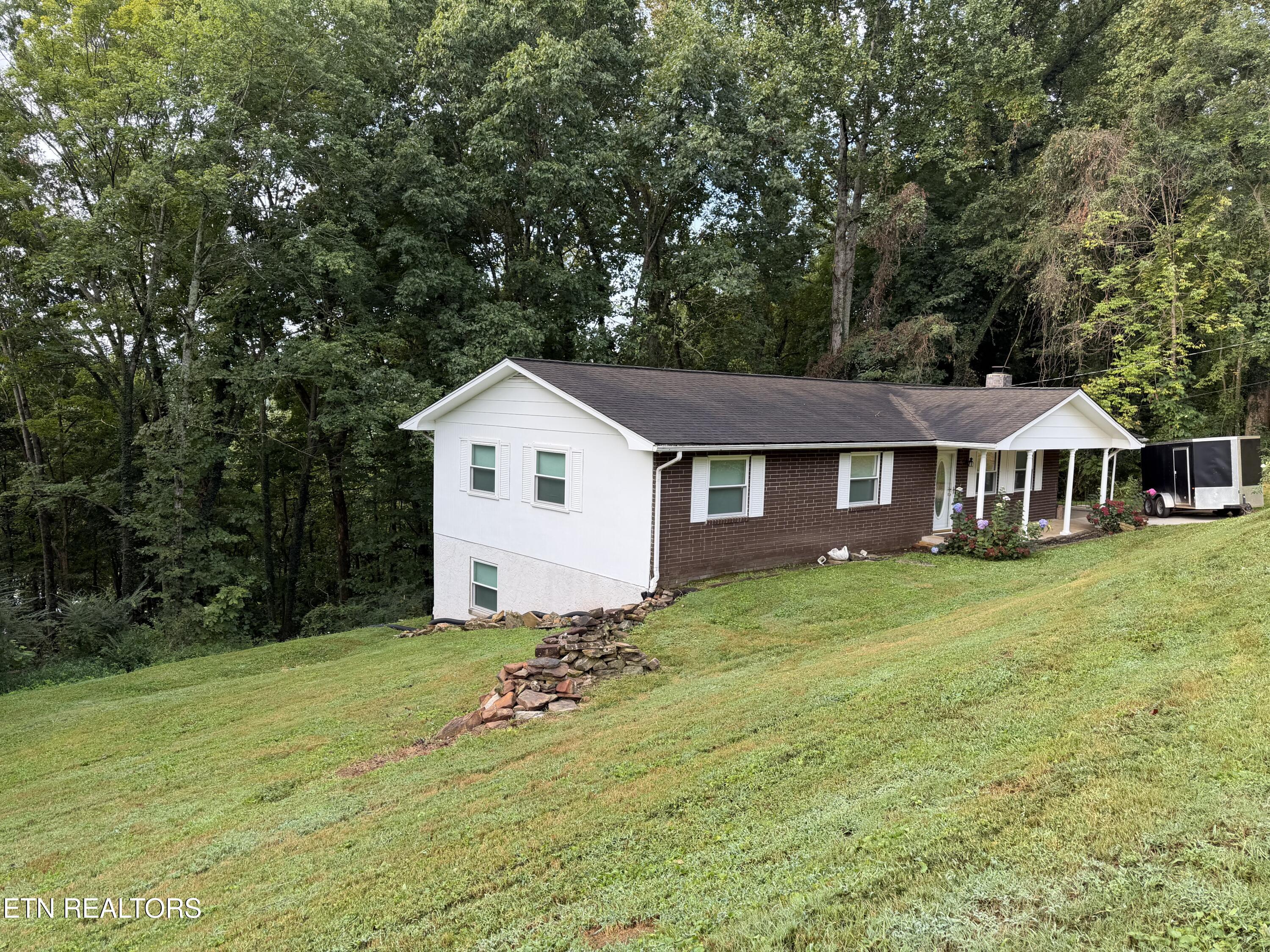 167 Hudson Lane Clinton TN 37716