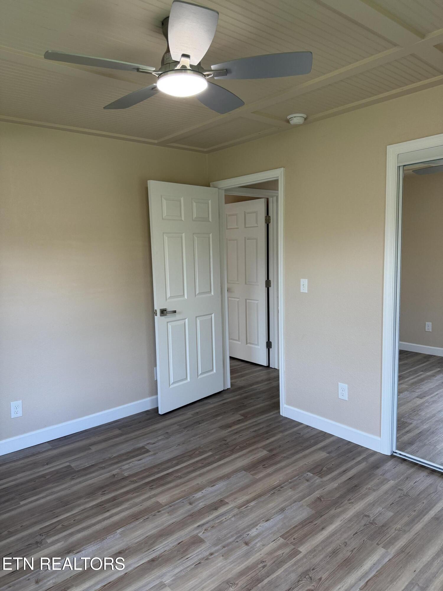 404 Greenwood Circle Madisonville TN 37354