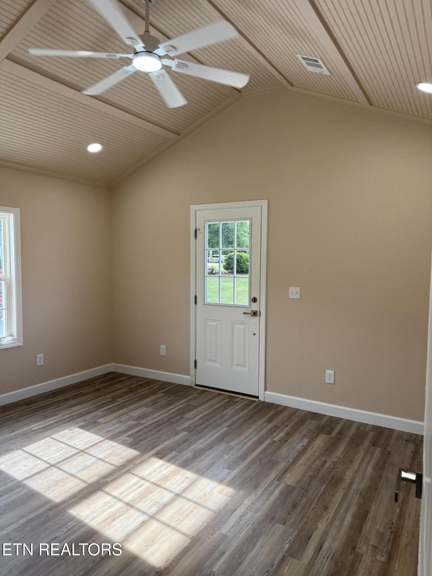 404 Greenwood Circle Madisonville TN 37354