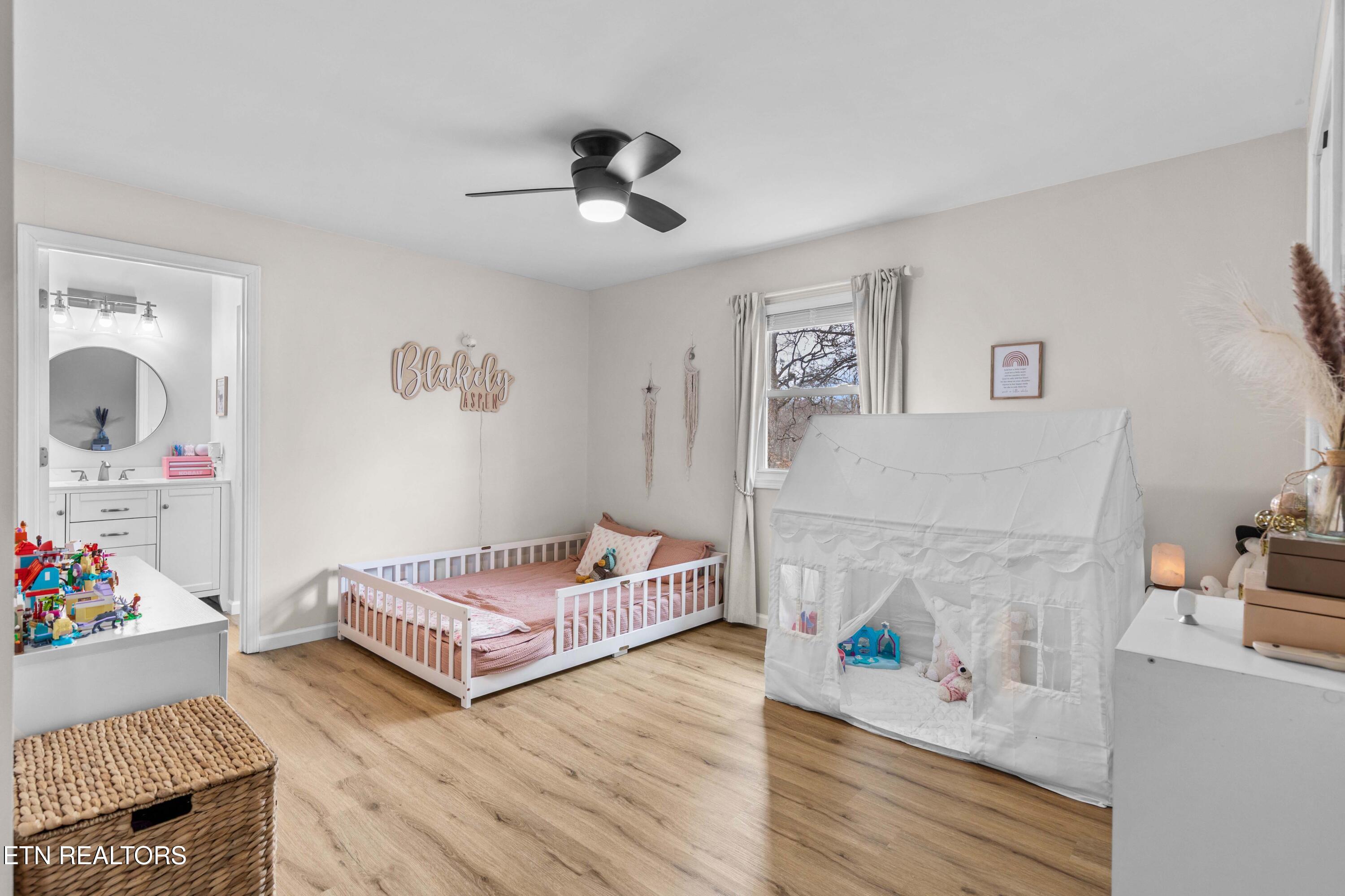 274 Vanover Lane Jacksboro TN 37757