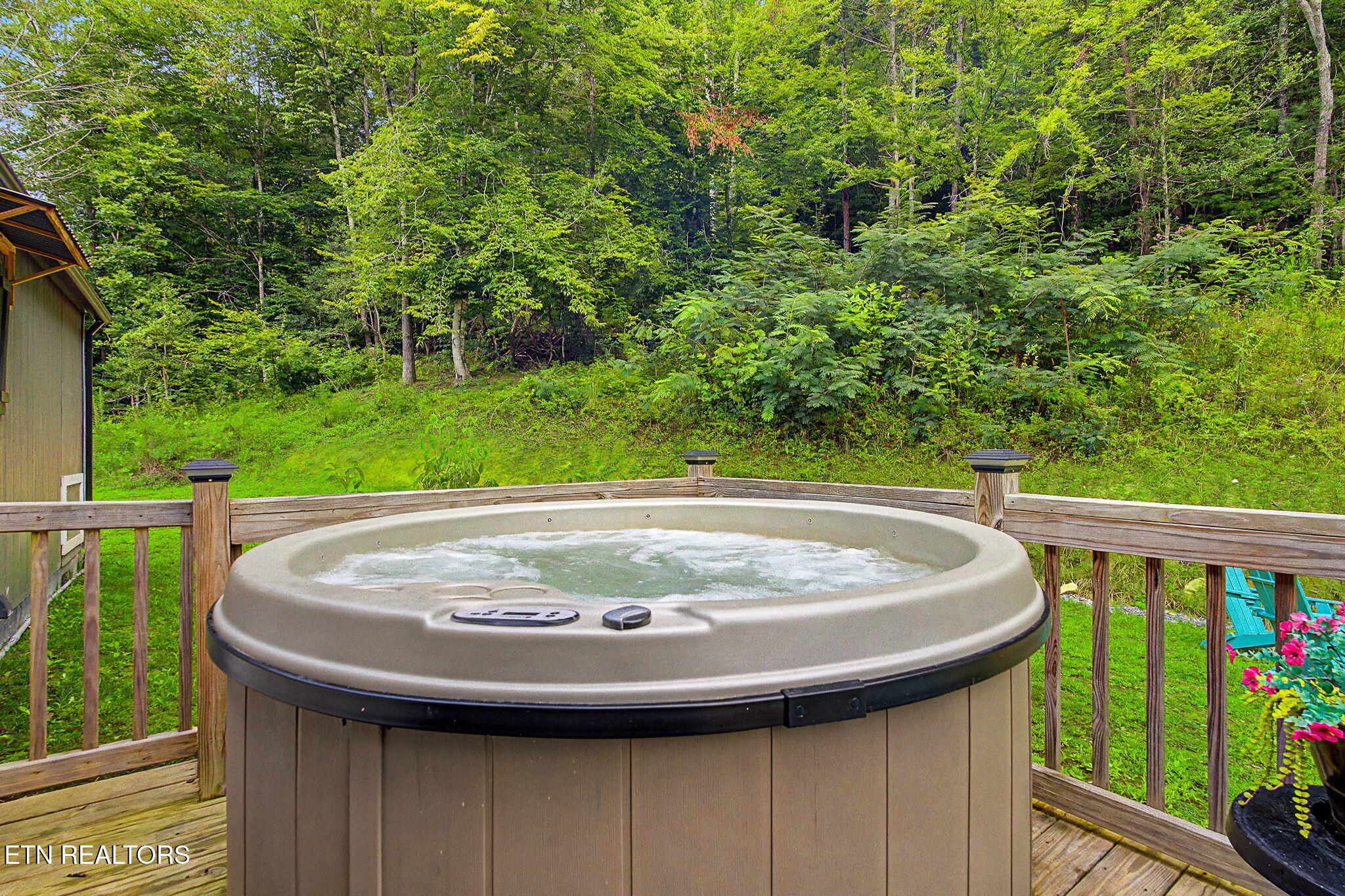 1939 Creek Hollow Way Sevierville TN 37876