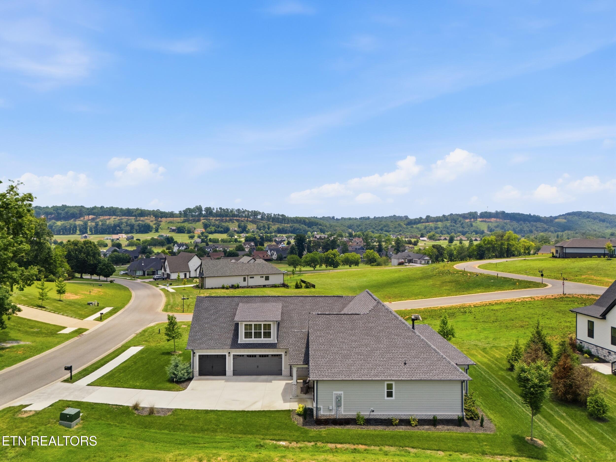 1869 Persimmon Ridge Loudon TN 37774