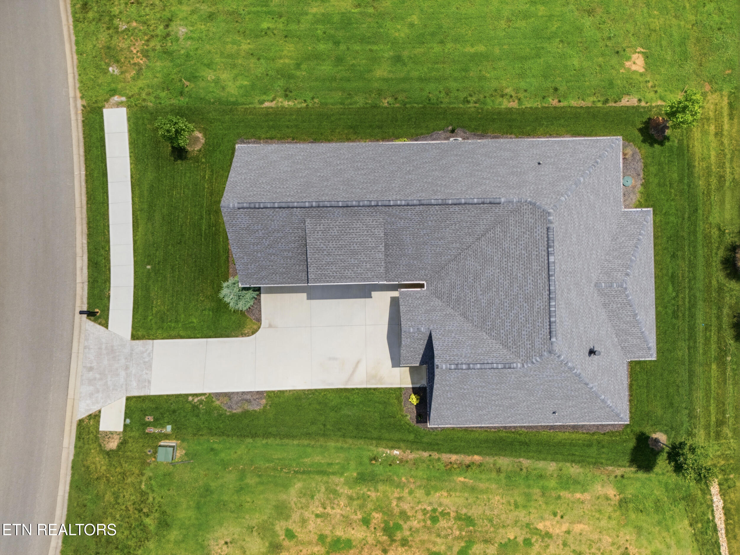 1869 Persimmon Ridge Loudon TN 37774