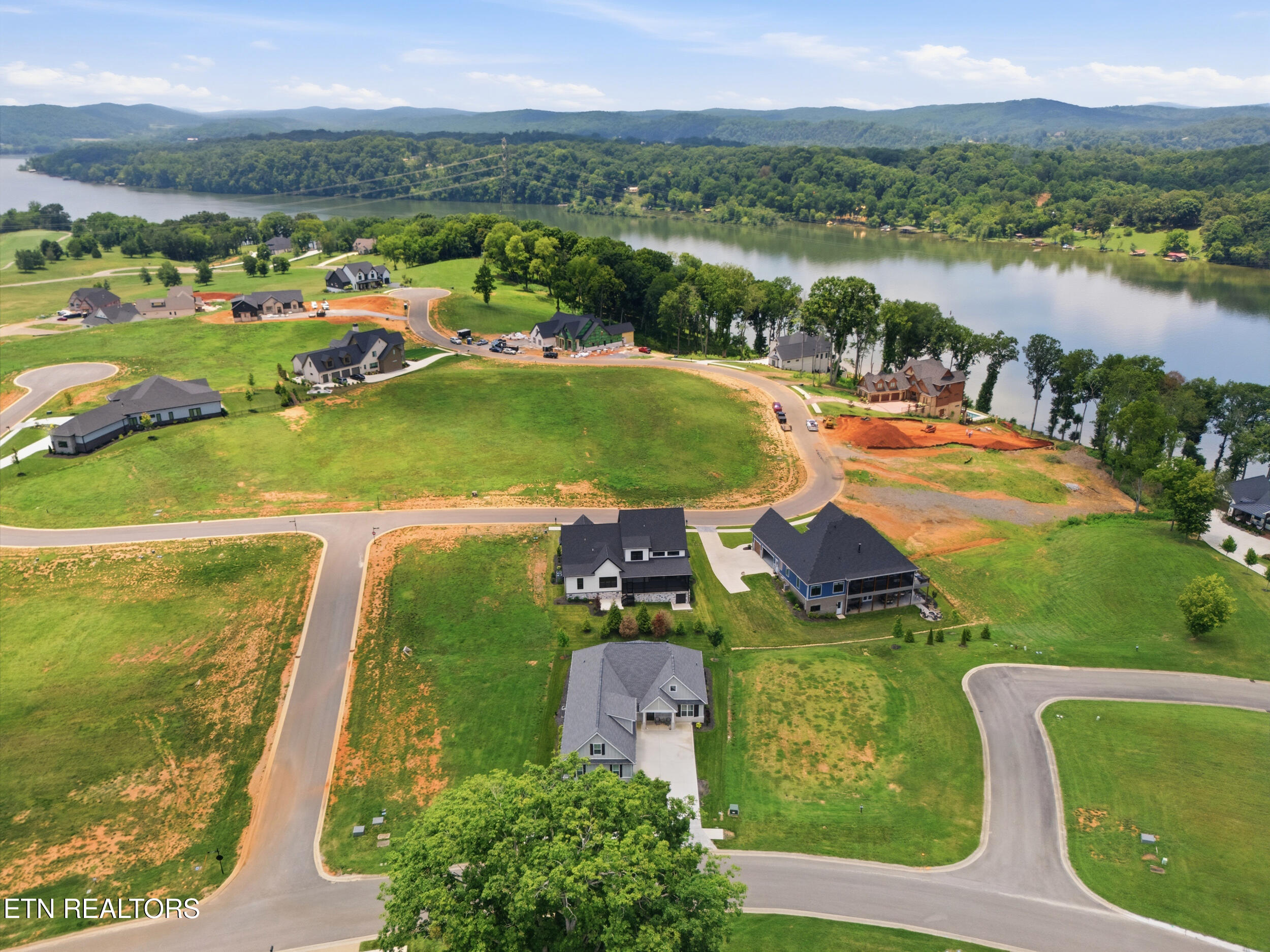 1869 Persimmon Ridge Loudon TN 37774
