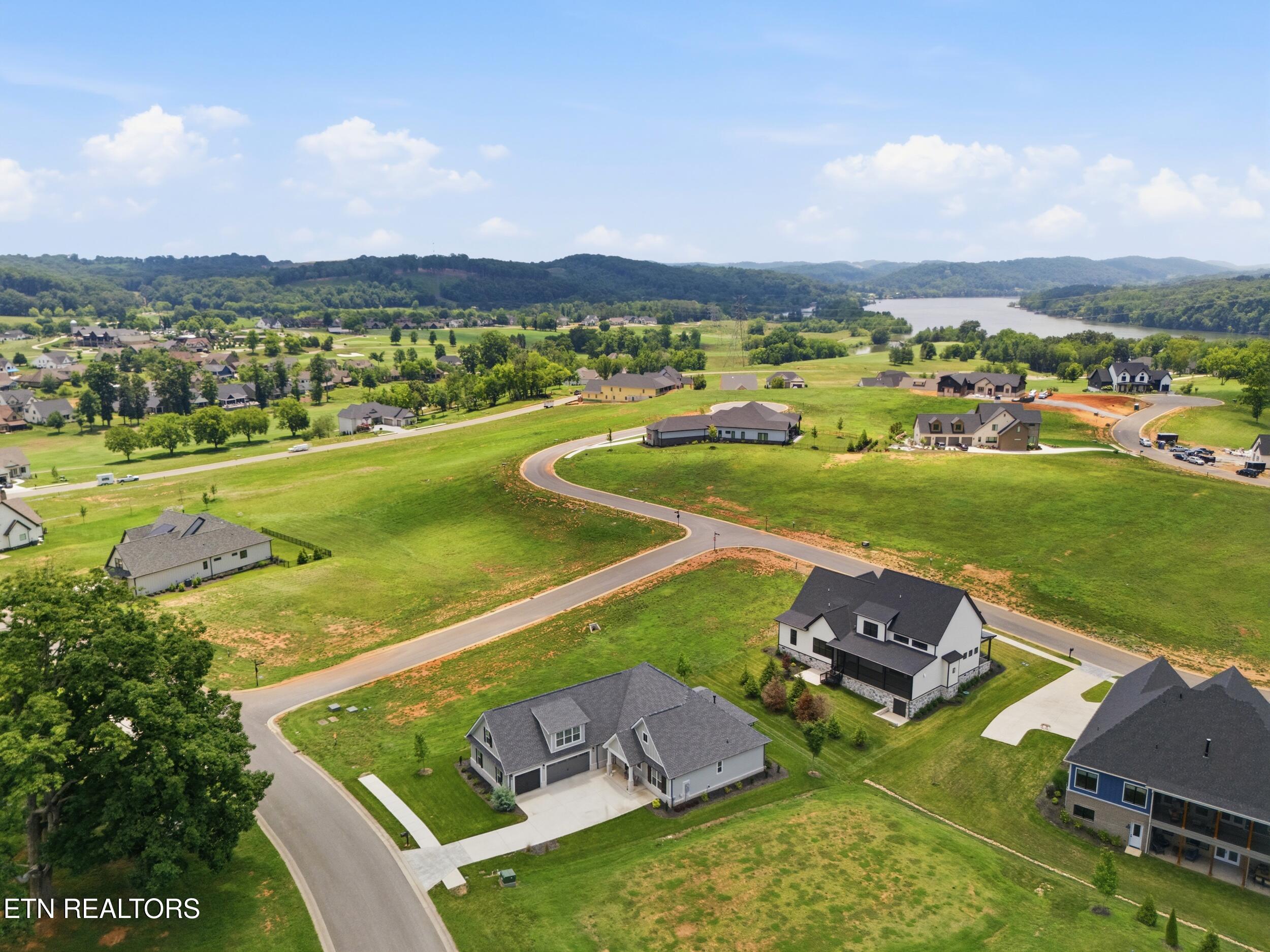 1869 Persimmon Ridge Loudon TN 37774