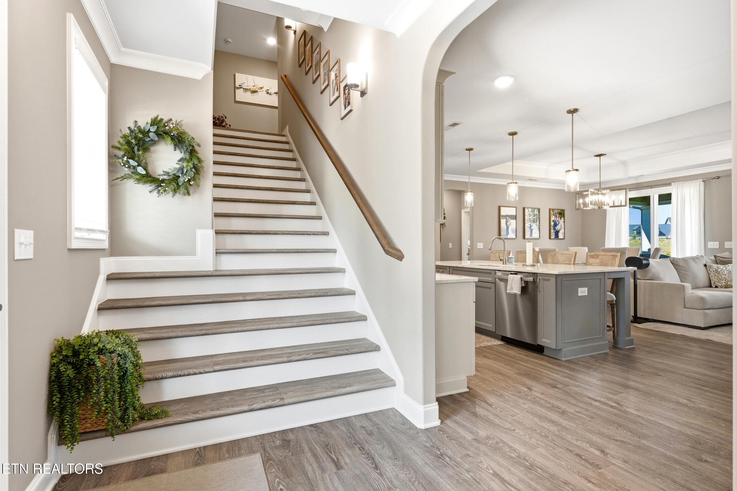 1869 Persimmon Ridge Loudon TN 37774