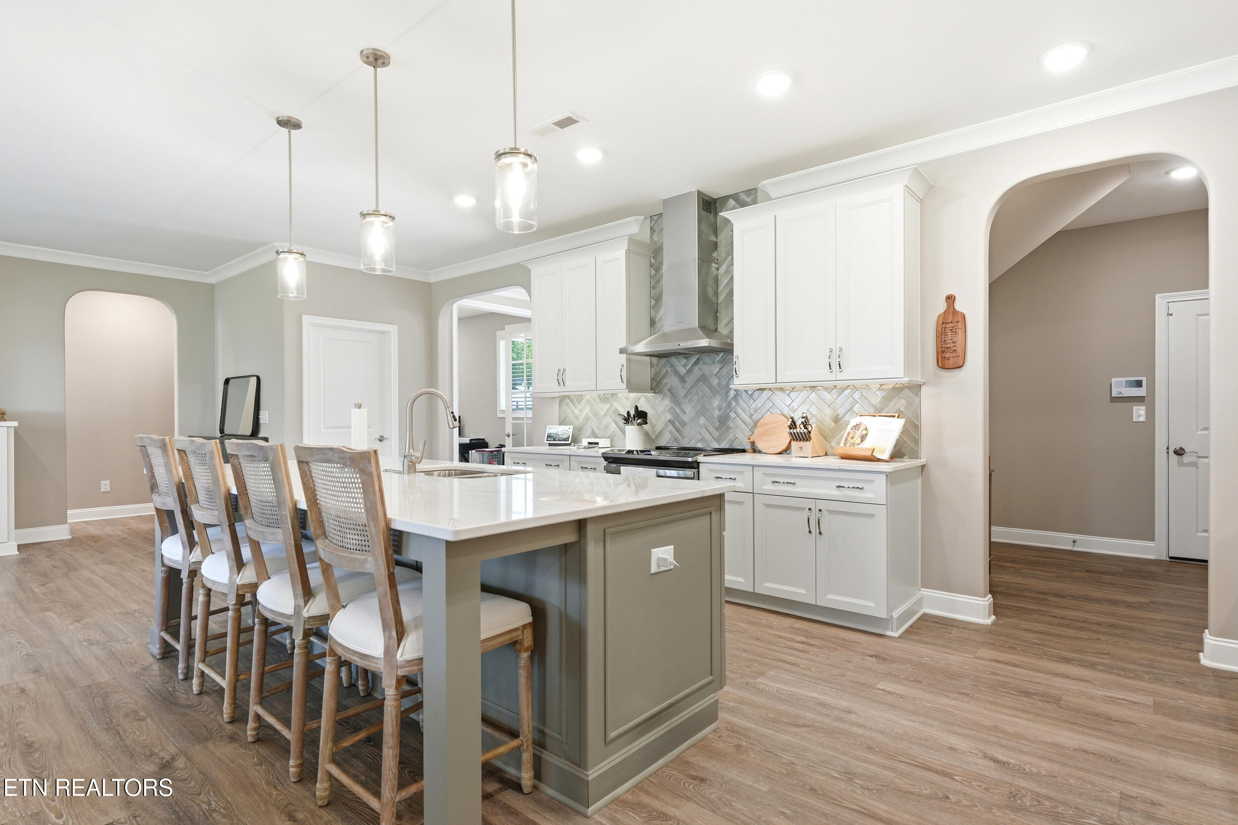 1869 Persimmon Ridge Loudon TN 37774