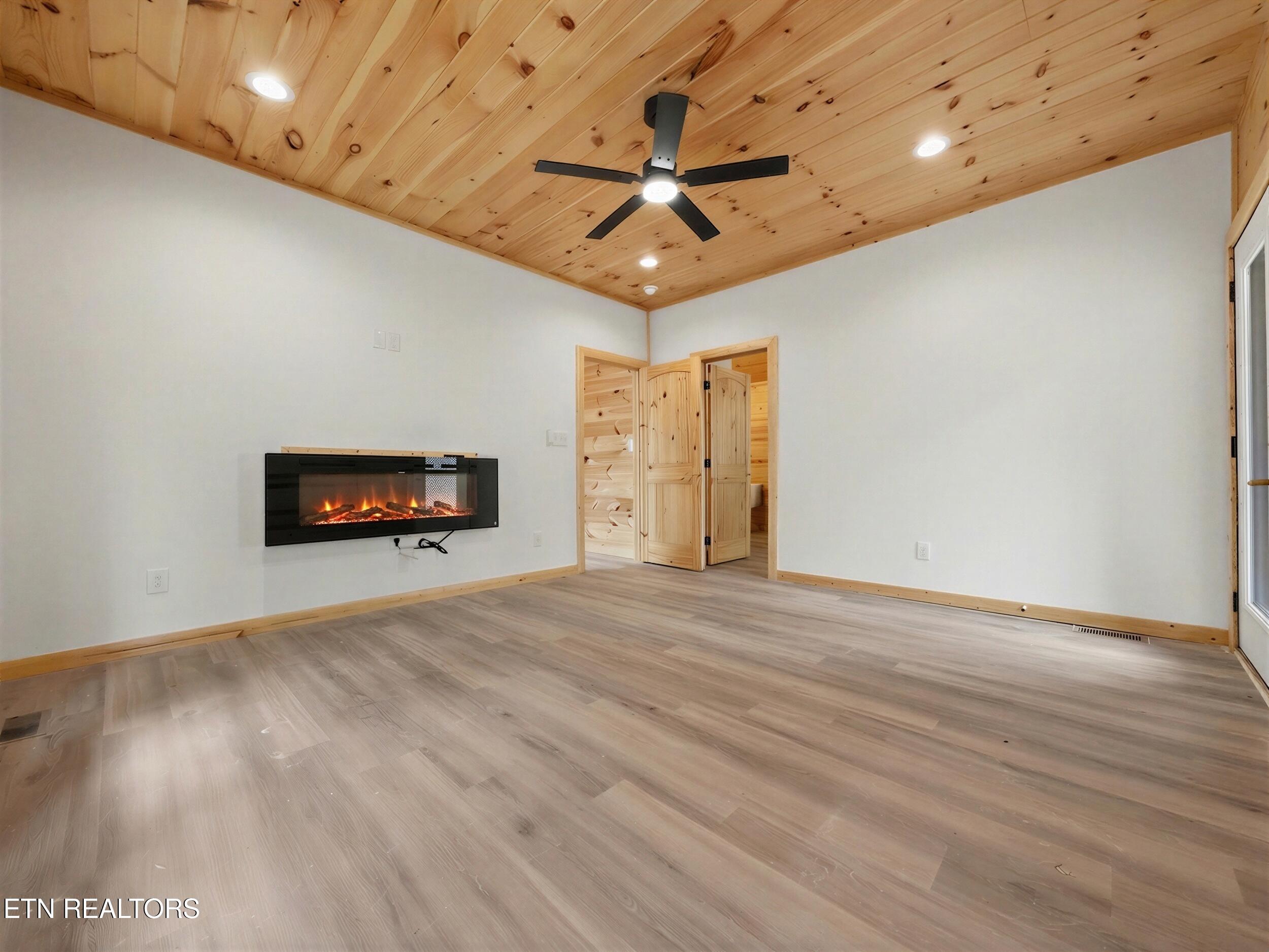 5165 Riversong Way Sevierville TN 37876