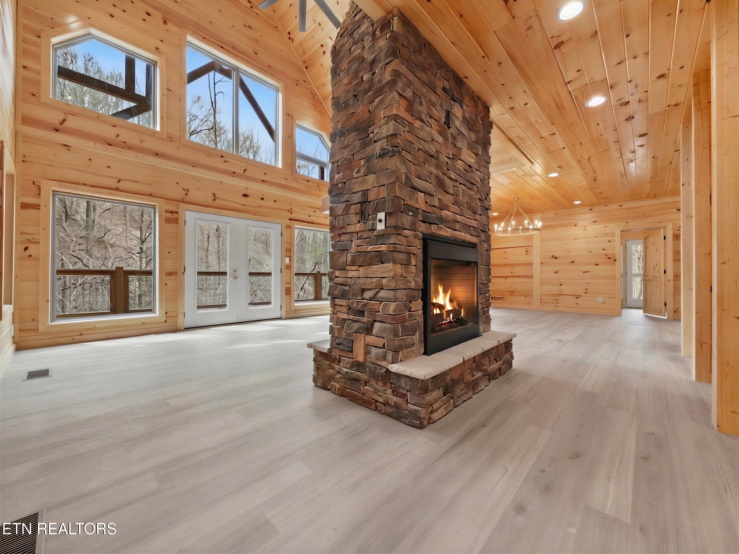 5165 Riversong Way Sevierville TN 37876