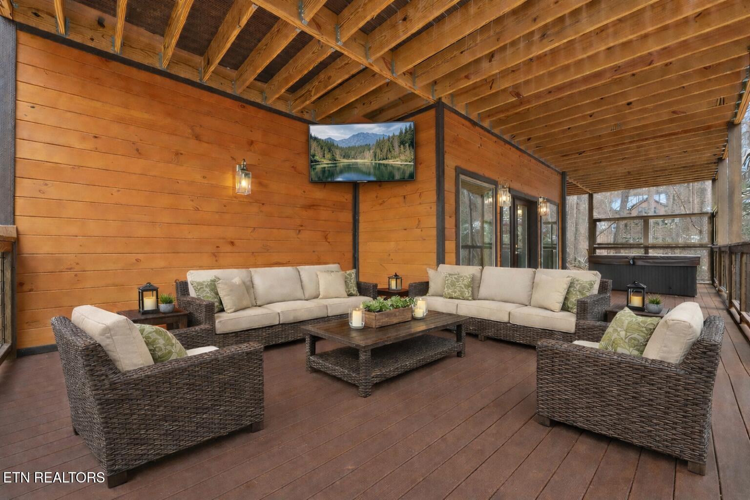 5165 Riversong Way Sevierville TN 37876