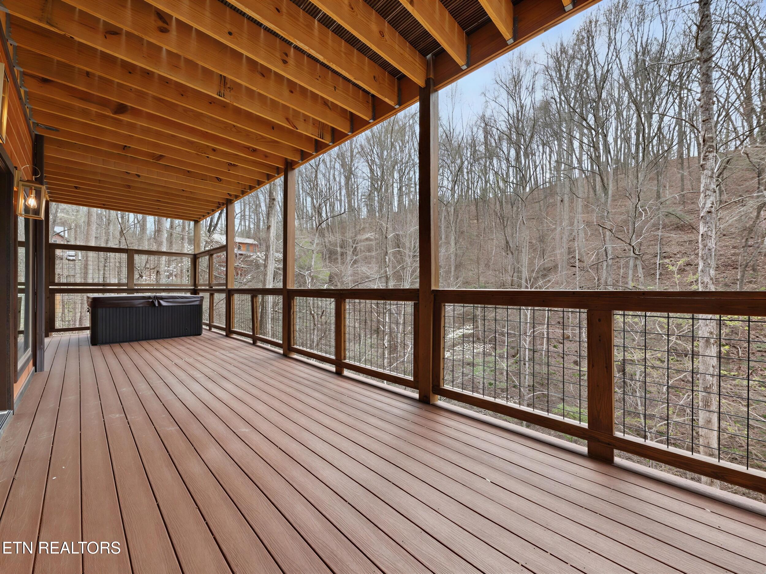 5165 Riversong Way Sevierville TN 37876