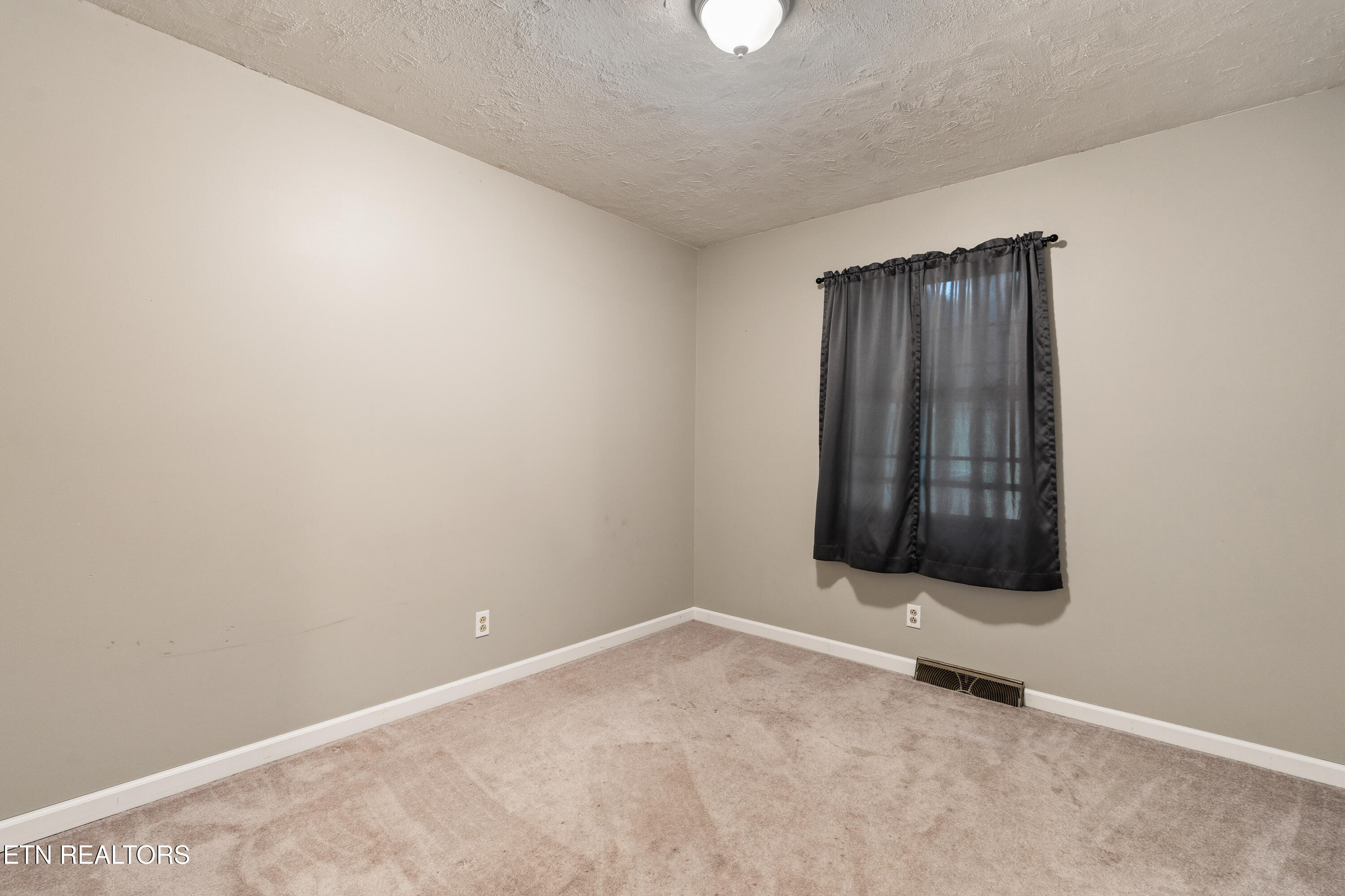 6625 Lambent Lane Knoxville TN 37918